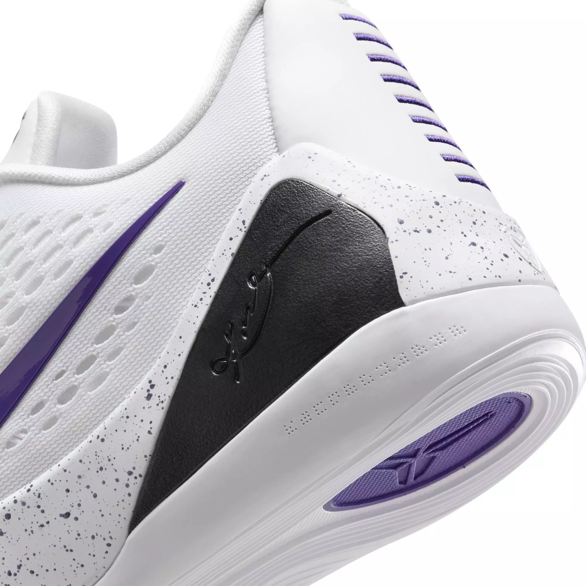 Nike Kobe IX "Court Purple" Men's Basketball Shoe - WHITE/COURT PURPLE