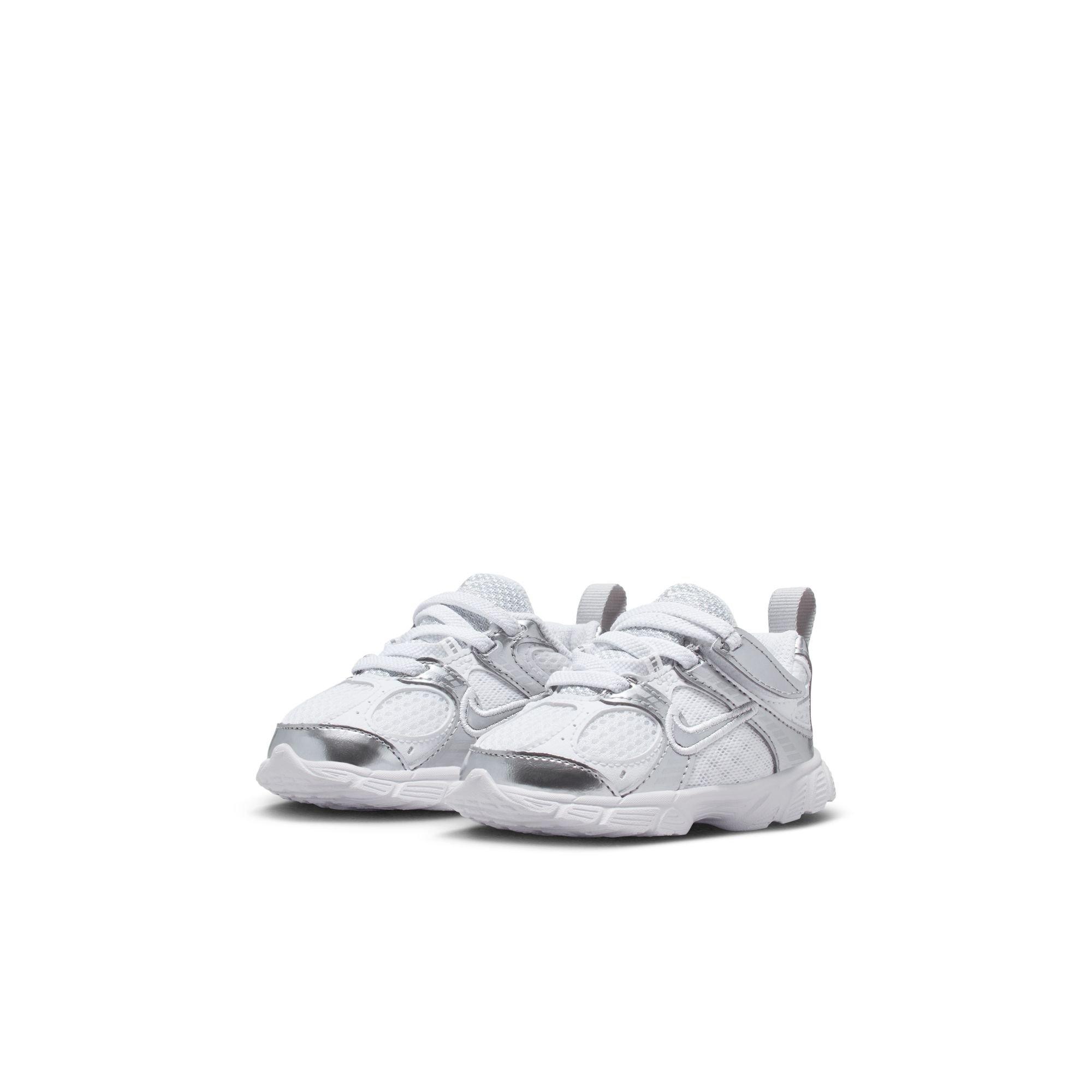 Nike V5 RNR "White/Metallic Silver/Pure Platinum" Toddler Girls' Shoe - WHITE Thumbnail View 5