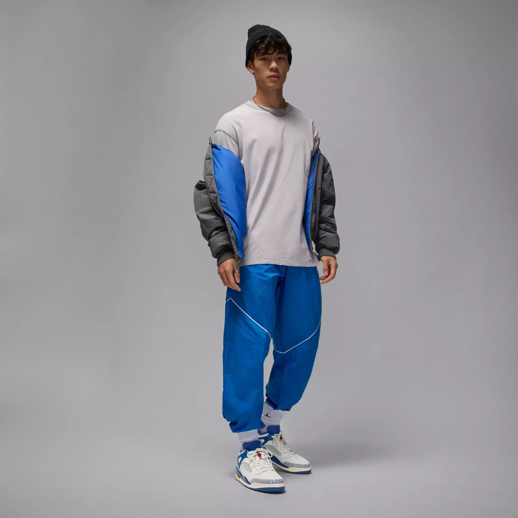 Jordan Spizike Low "Sail/Storm Blue/Varsity Red/Sail" Men's Shoe - CREAM