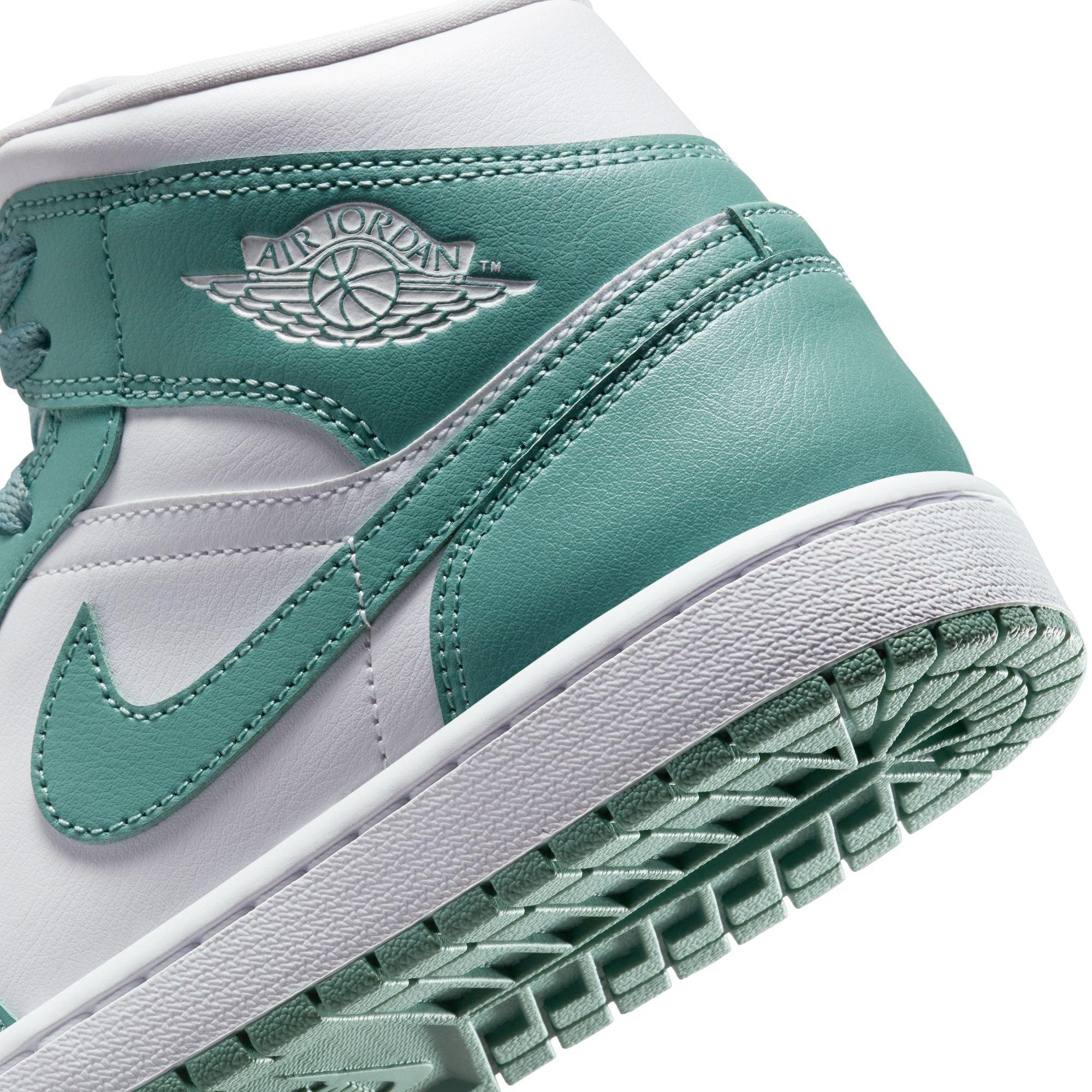 Jordan 1 Mid "White/Cannon" Women's Shoe - WHITE/GREEN Thumbnail View 11