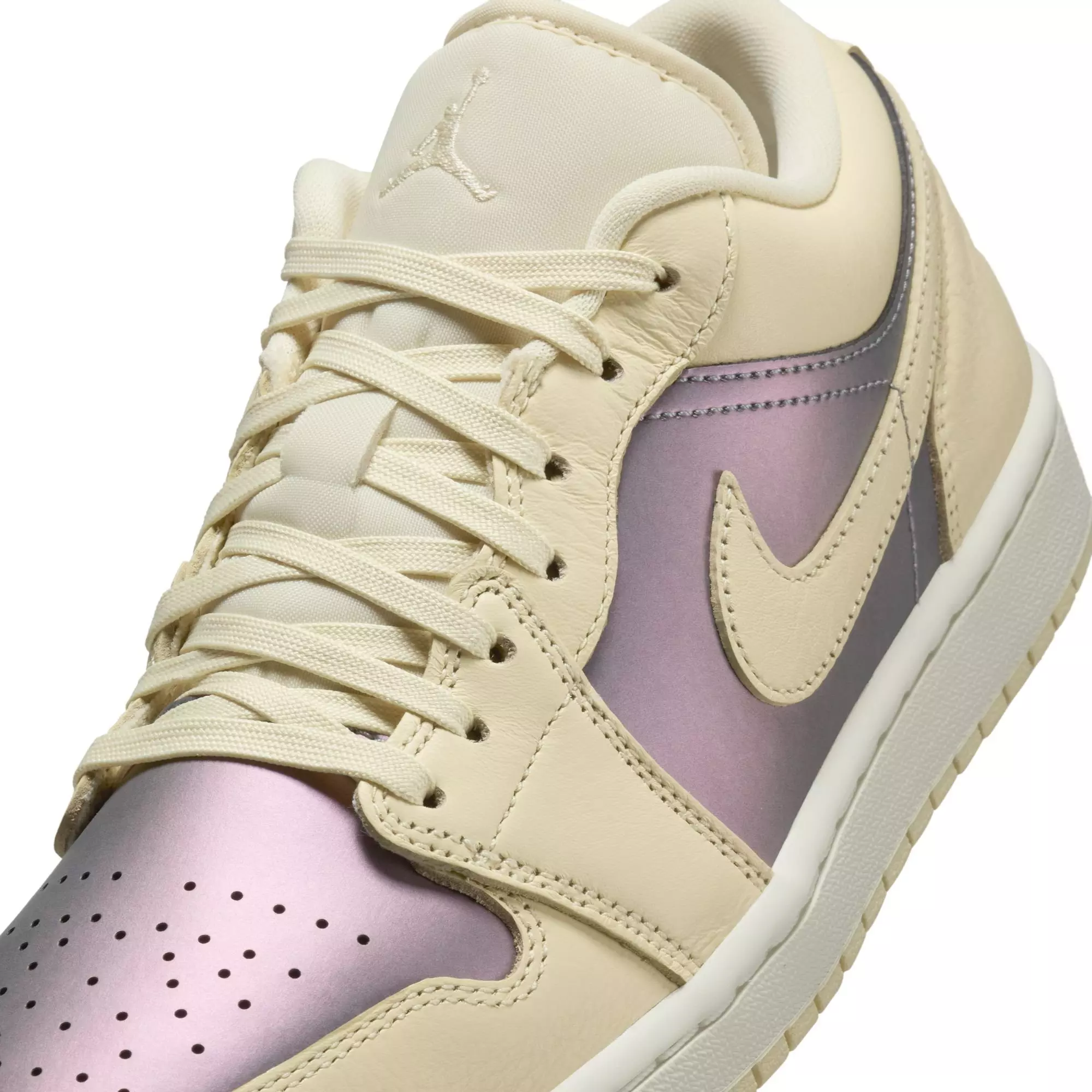 Jordan 1 Low SE "Muslin/Sail/Royal Tint" Women's Shoe - BLUE