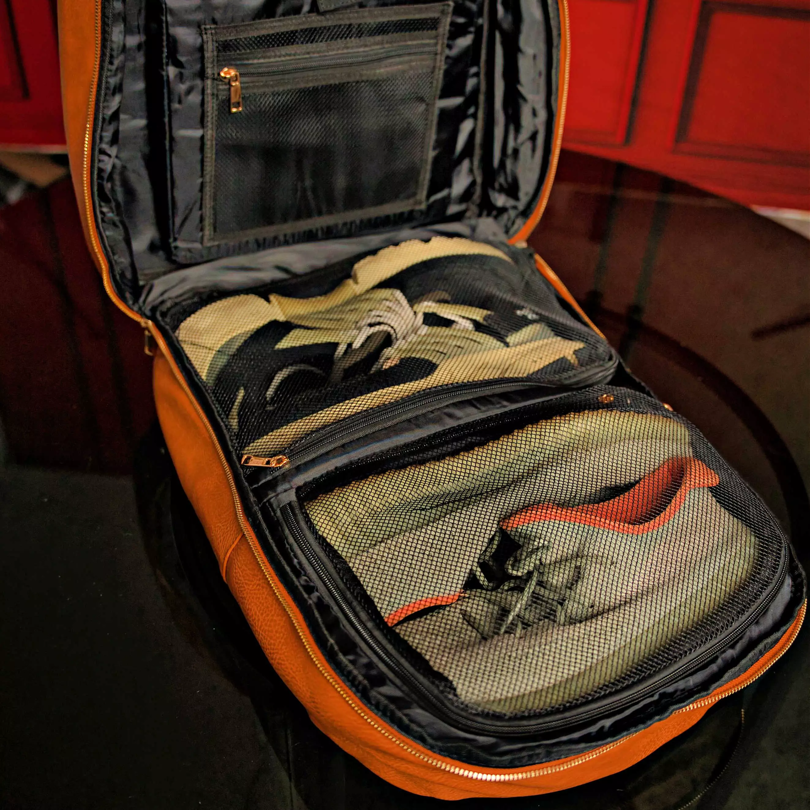 Sole Premise Daily Commuter Leather Backpack - Brown - BROWN