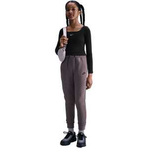 Nike Big Girls' Sportswear Long-Sleeve Square-Neck Top