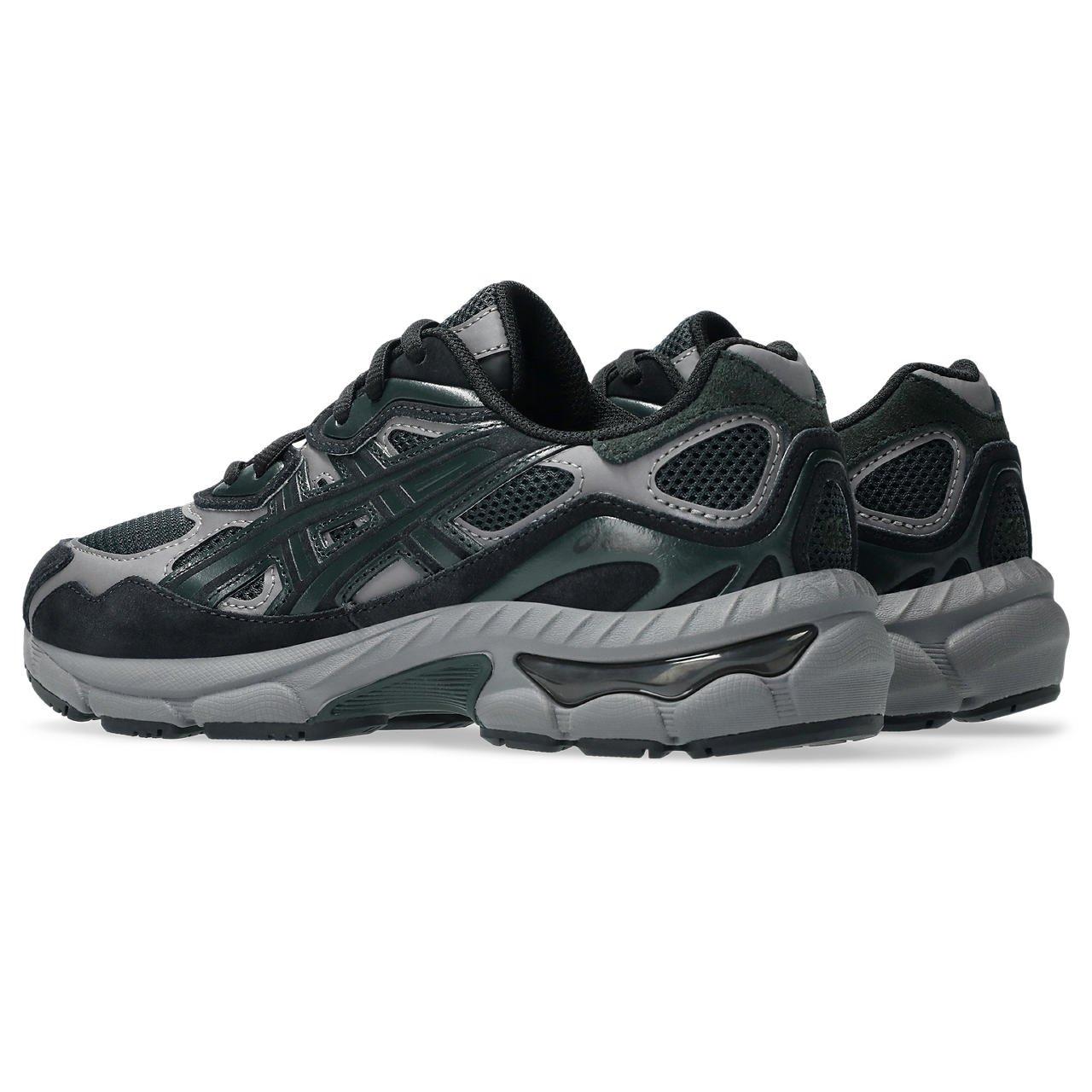 ASICS GEL-NYC Grade School Boys' "Black/Grey" Shoe