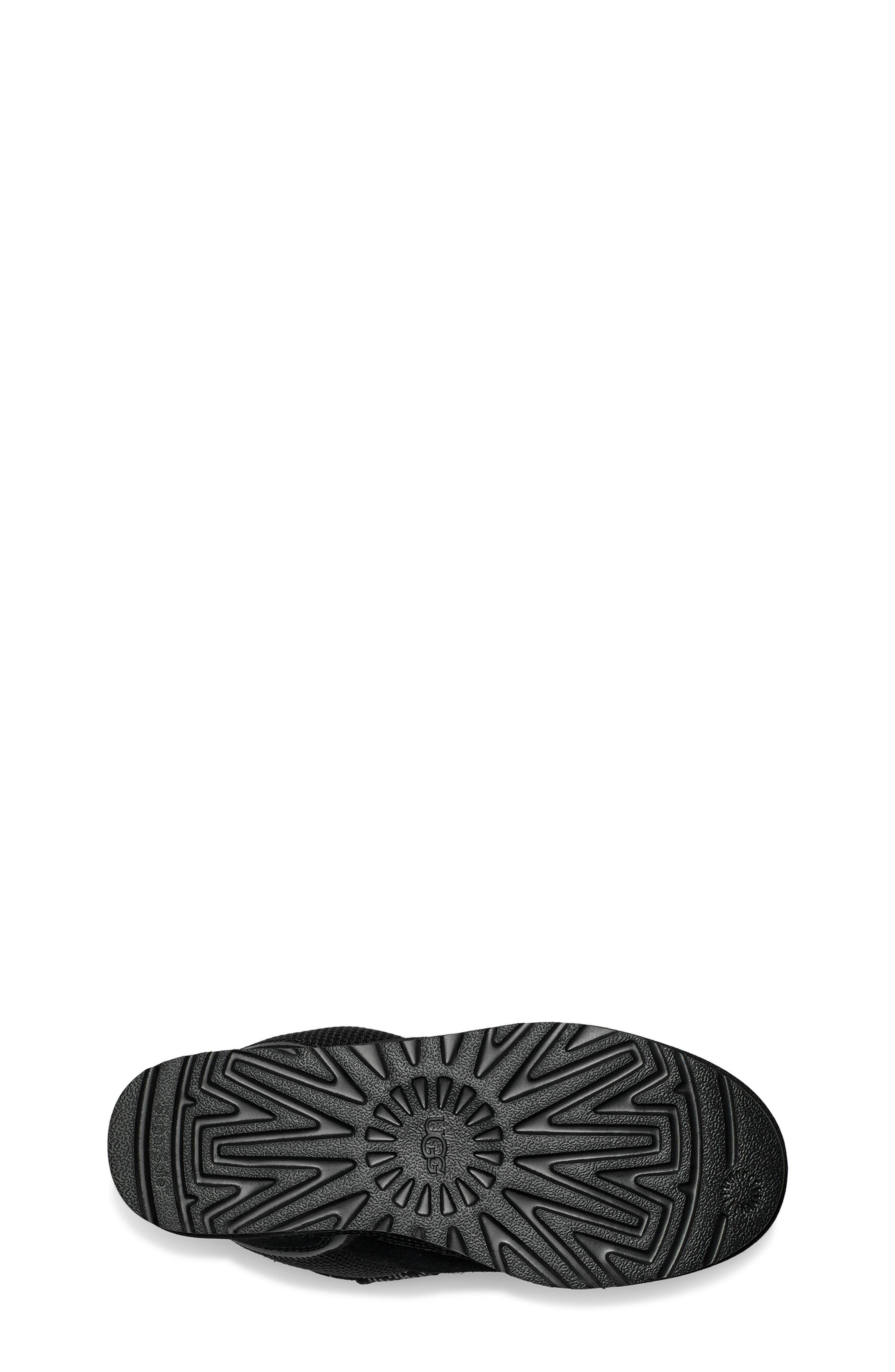 UGG Lowmel "Black" Women's Boot - BLACK Thumbnail View 7