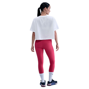 Nike Women's Sportswear Club Cropped Tee