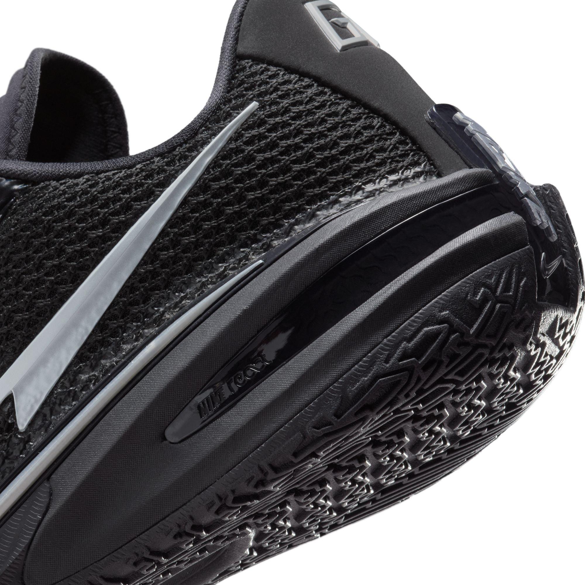 Nike G.T. Cut 