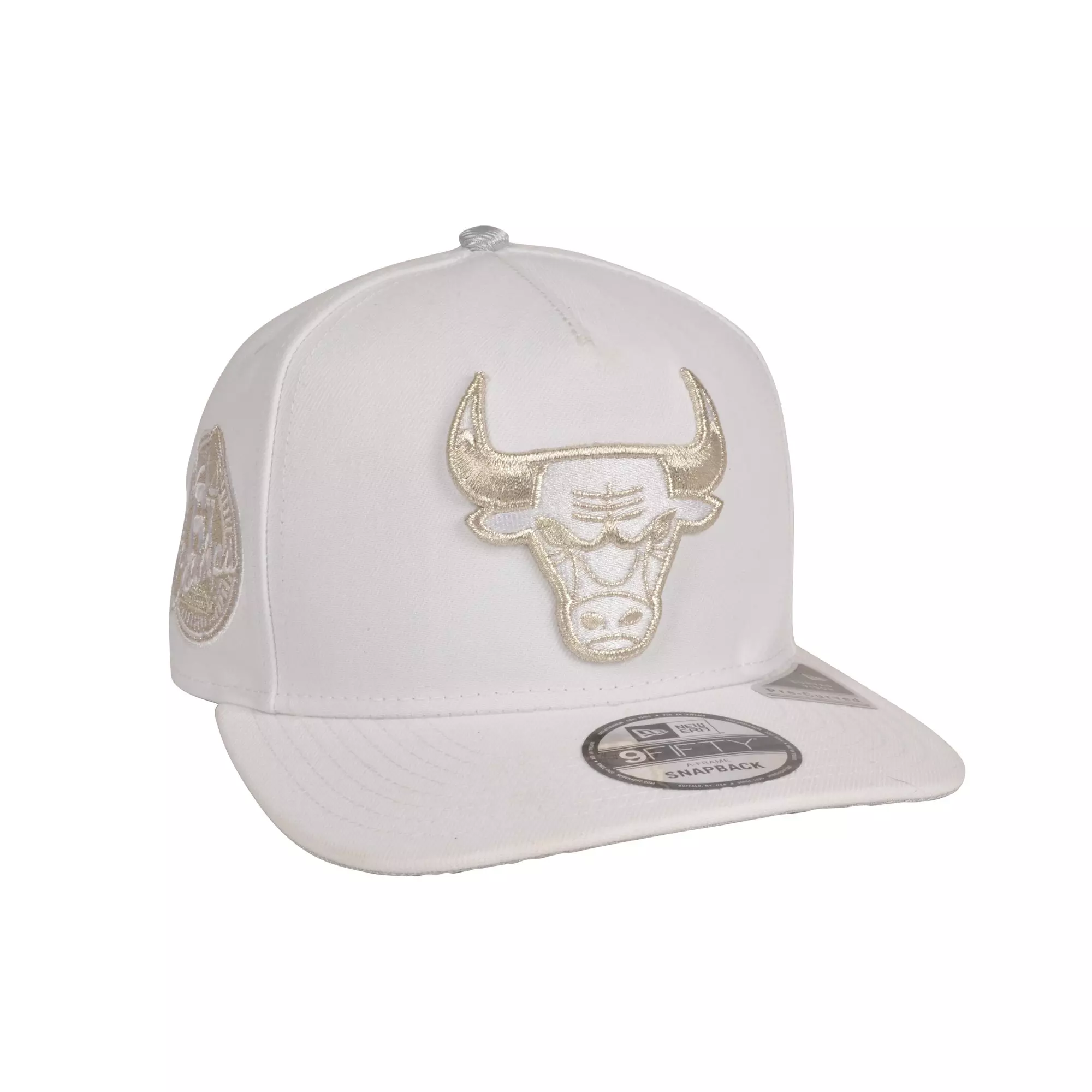 New Era Chicago Bulls 9FIFTY A-Frame 6X Champs Snapback Hat - White/Silver - WHITE/SILVER