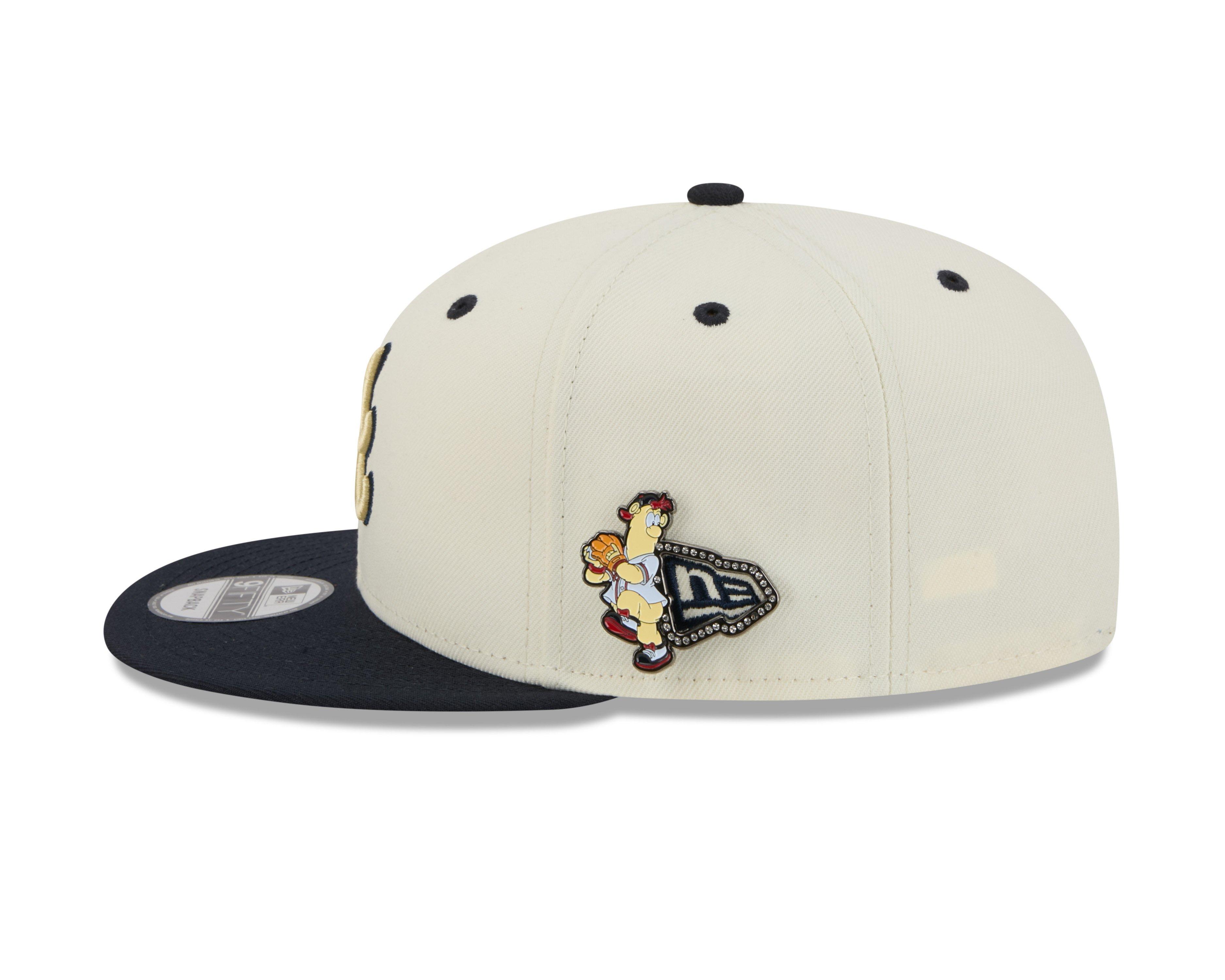New Era Atlanta Braves 9FIFTY Mascot Pin Off-White Snapback Hat