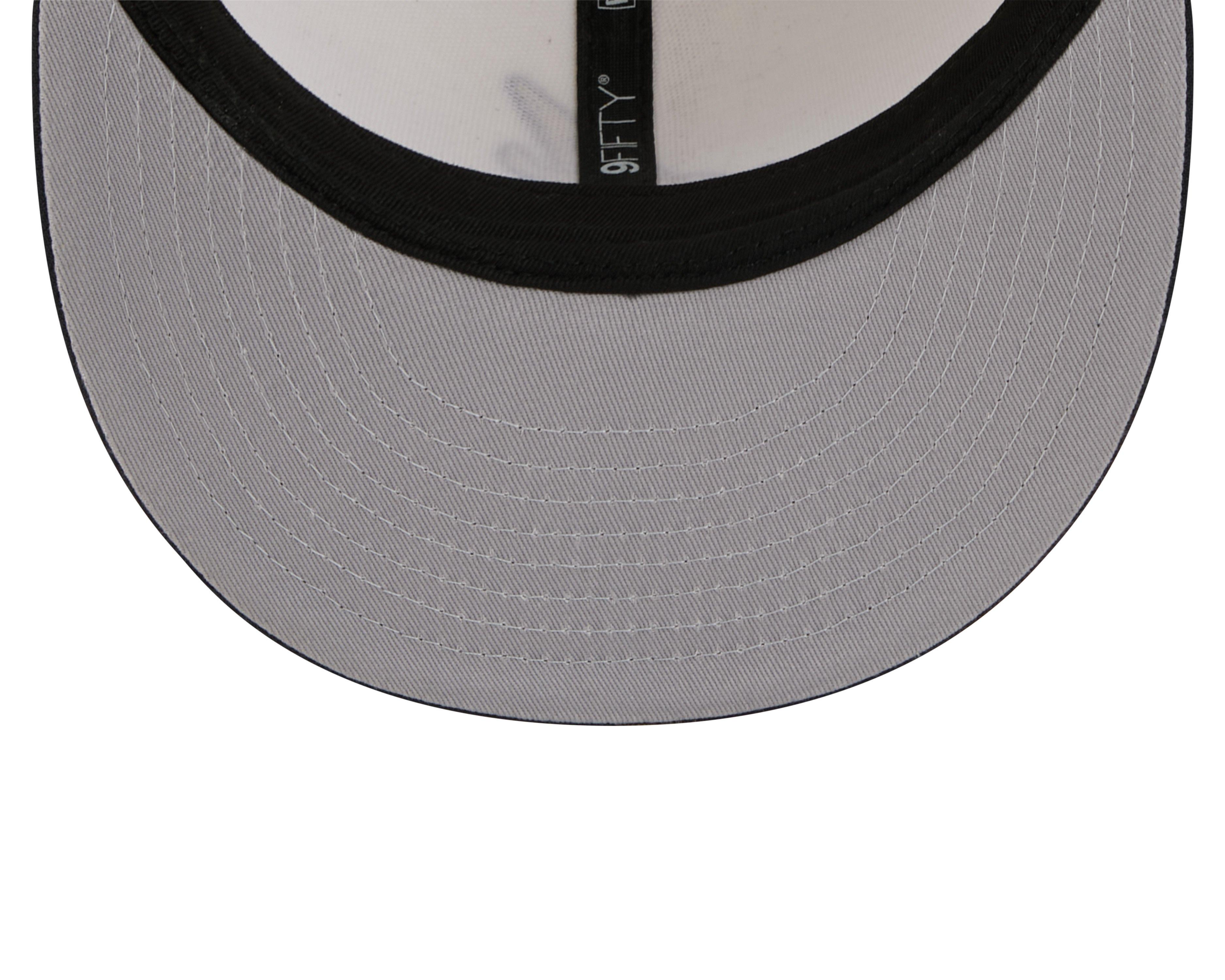 New Era Atlanta Braves 9FIFTY Mascot Pin Off-White Snapback Hat