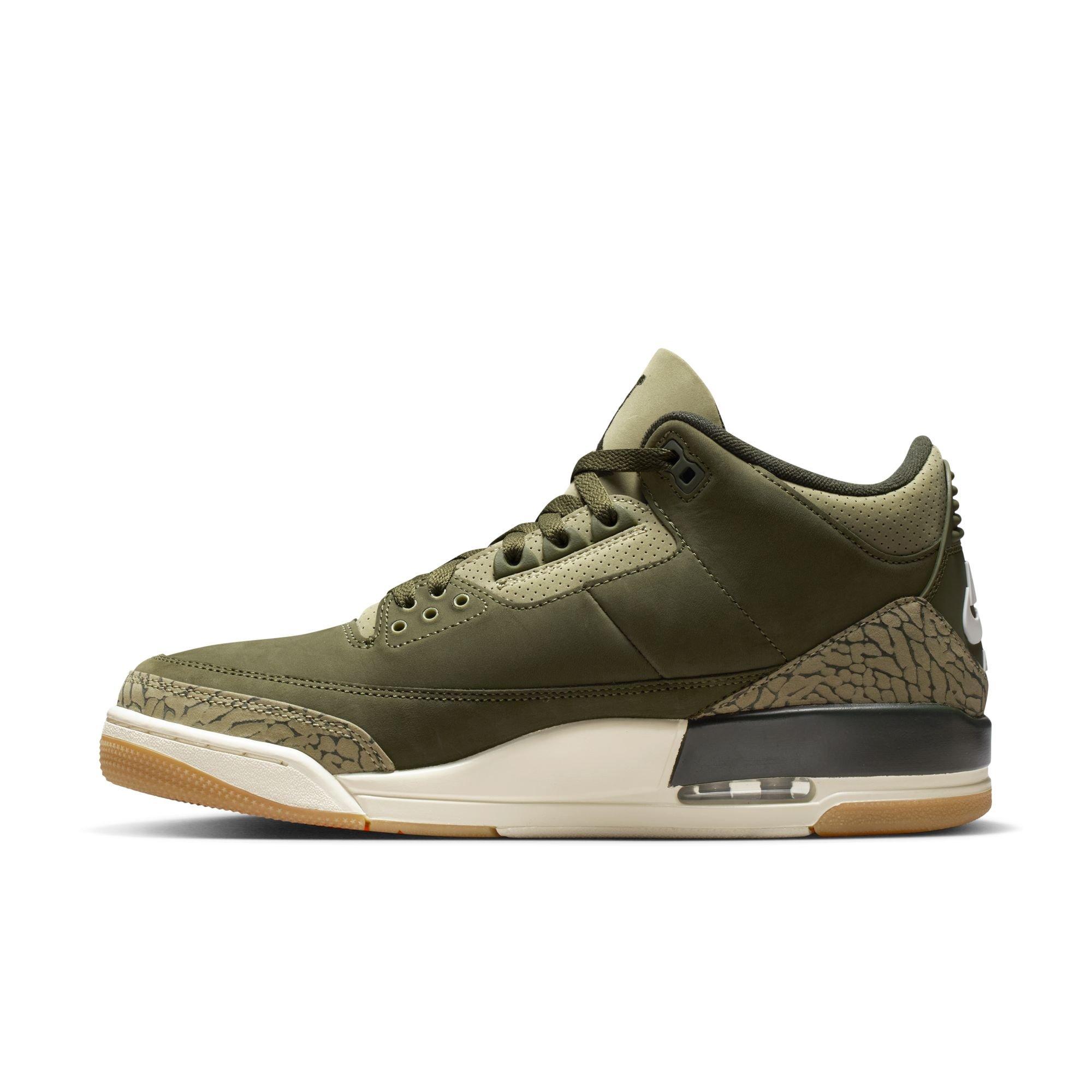 Jordan 3 Retro "Family Affair" Men's Shoe - OLIVE/SEQUOIA/SAIL Thumbnail View 8