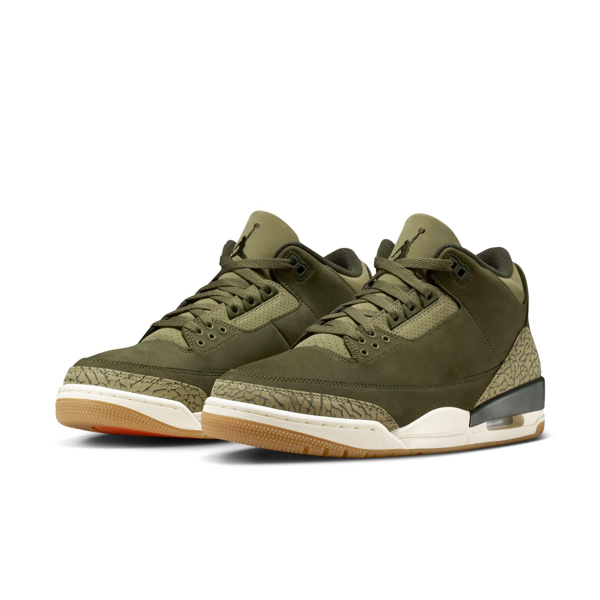Jordan 3 Retro "Family Affair" Men's Shoe - OLIVE/SEQUOIA/SAIL Thumbnail View 3