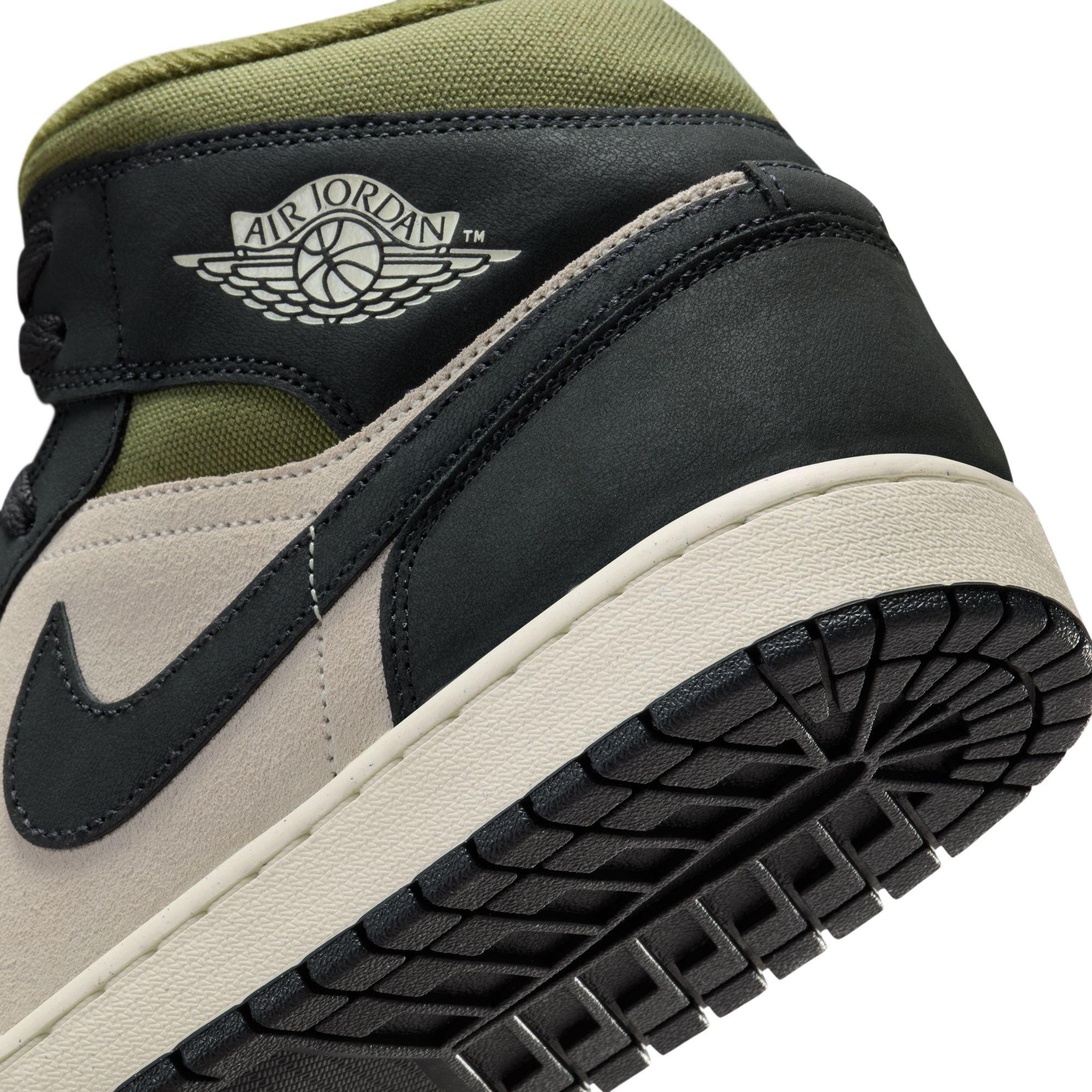 Jordan 1 Mid SE Men