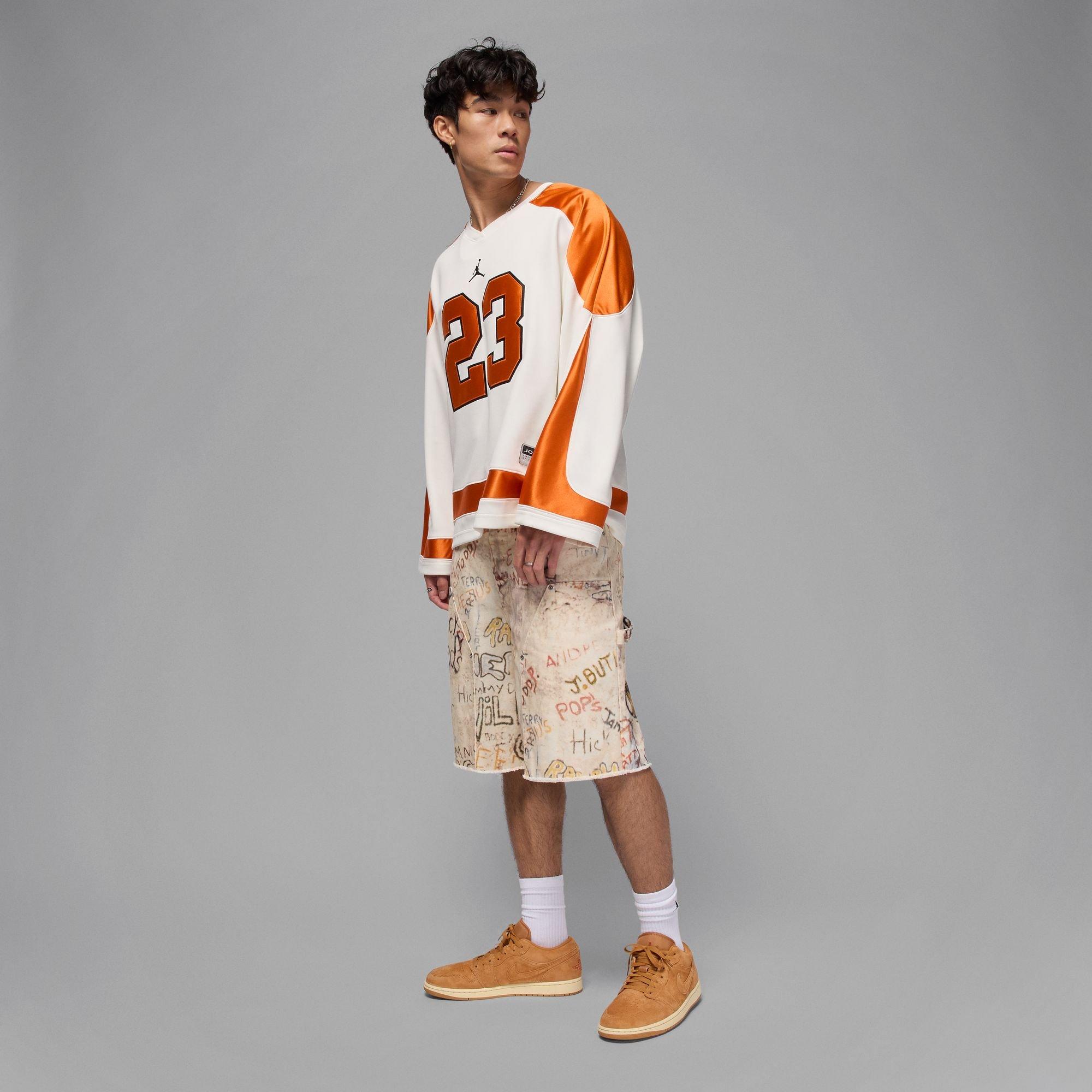 Jordan 1 Low SE "Flax/Varsity Red/White" Men's Shoe - KHAKI/RED Thumbnail View 12