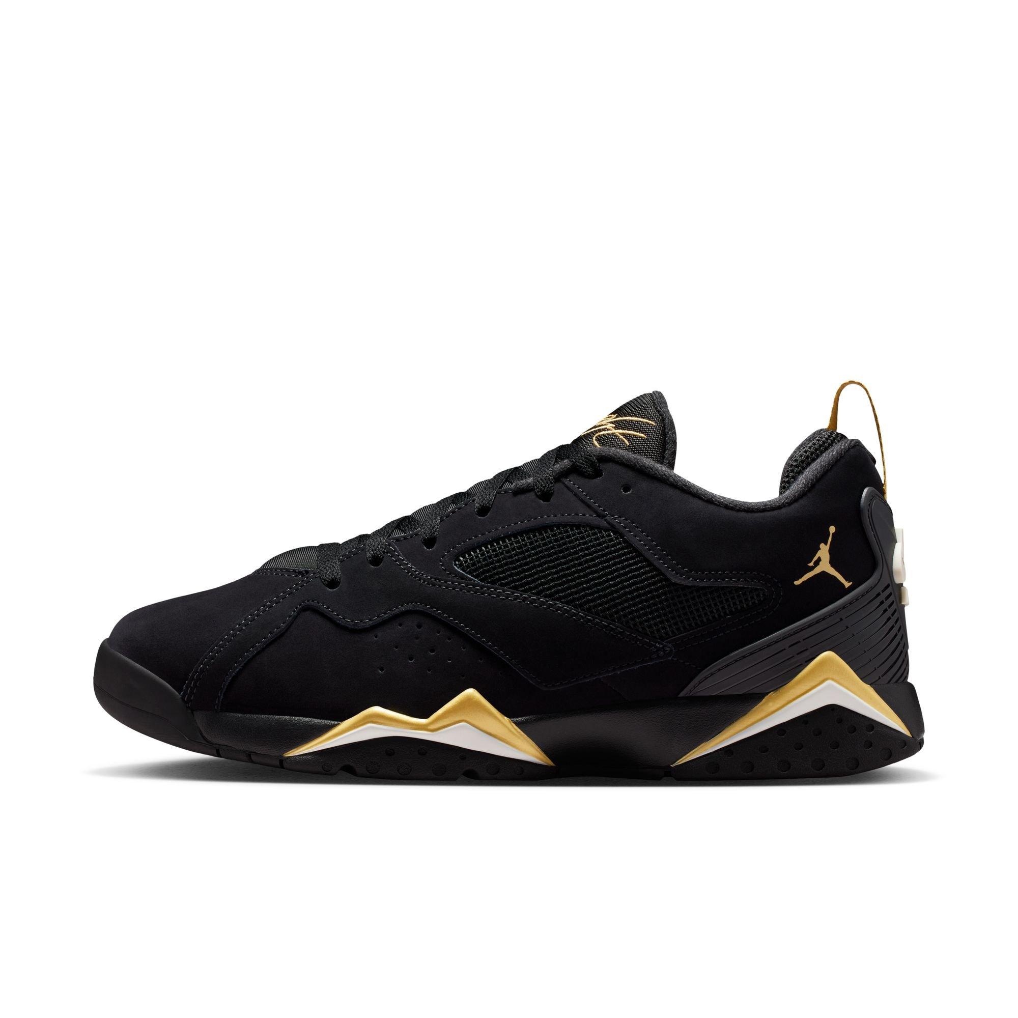 Jordan MVP 92 "Black/Metallic Gold/Sail" Men's Shoe - BLACK/GOLD Thumbnail View 3