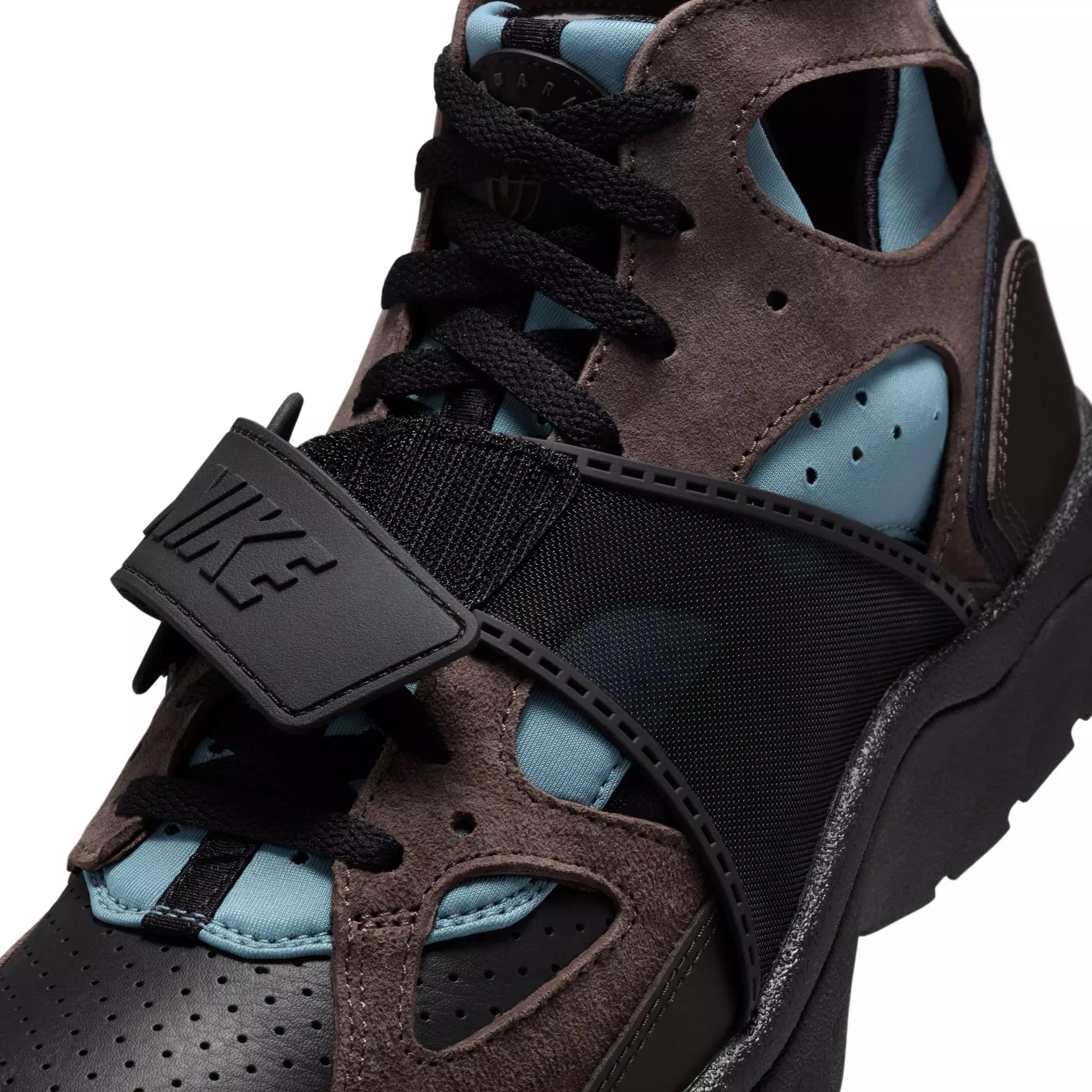 Nike Air Trainer Huarache "Baroque Brown" Men's Shoe - BLACK/BAROQUE BROWN/SMOKEY BLUE