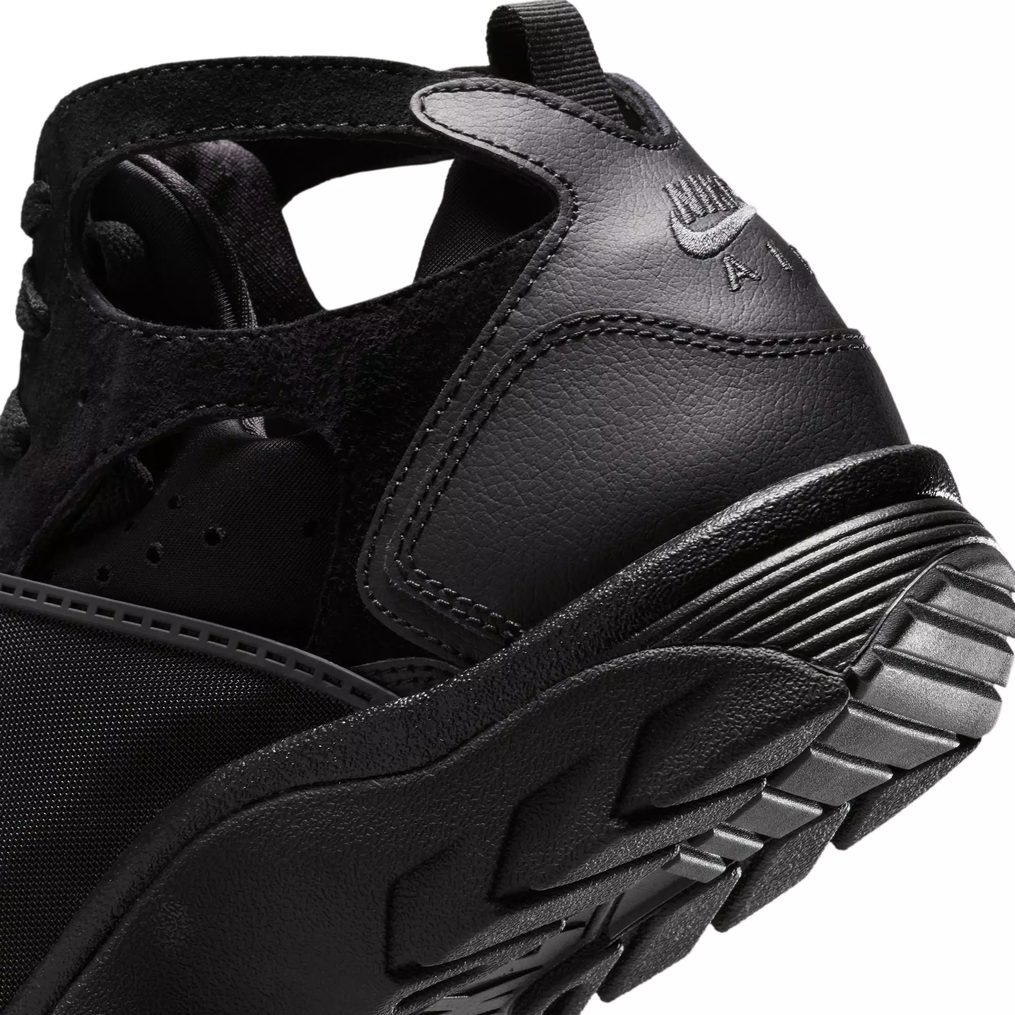 Nike Air Trainer Huarache "Black" Men's Shoe - BLACK