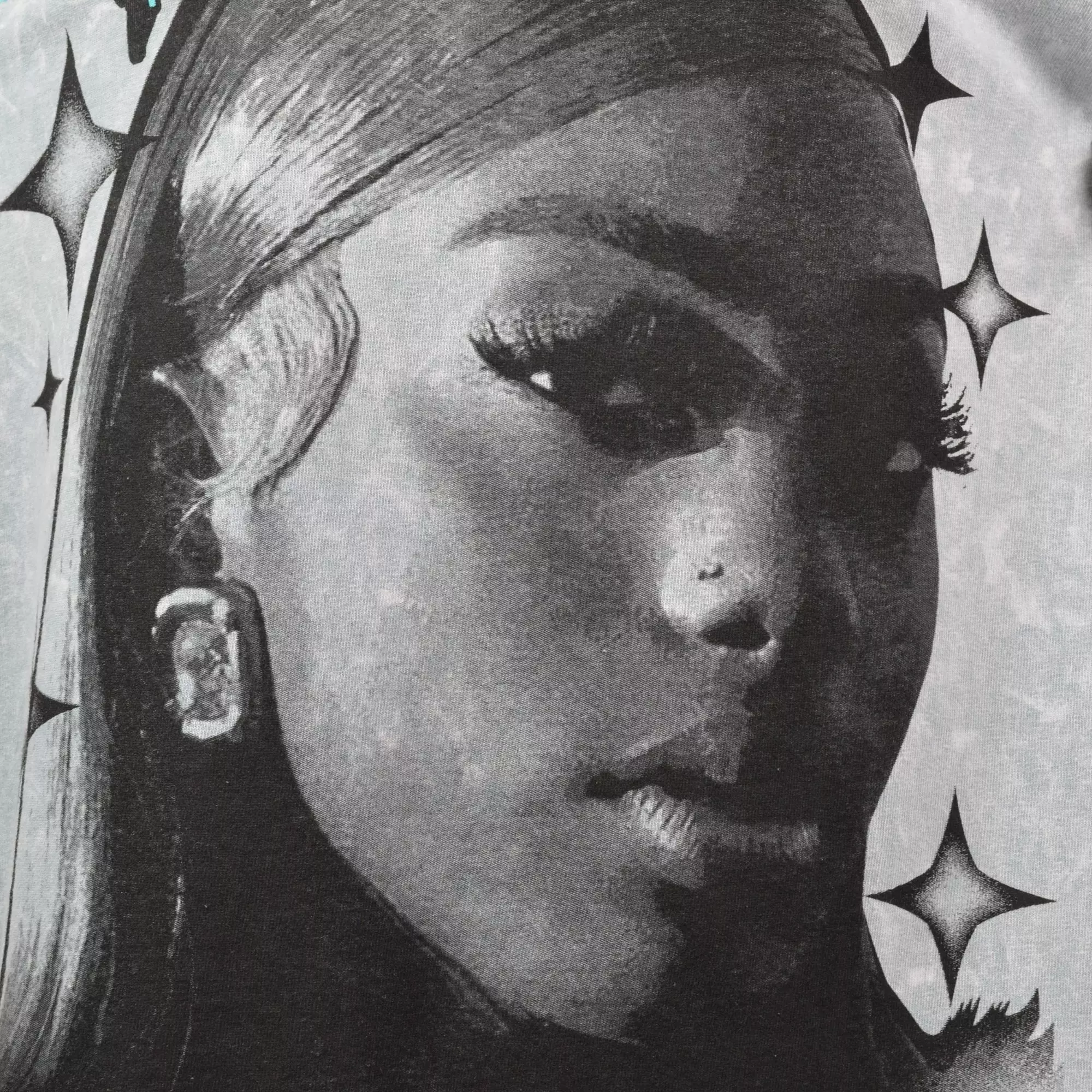 Philcos Women's Flo Milli Graphic Tee - Grey - GREY