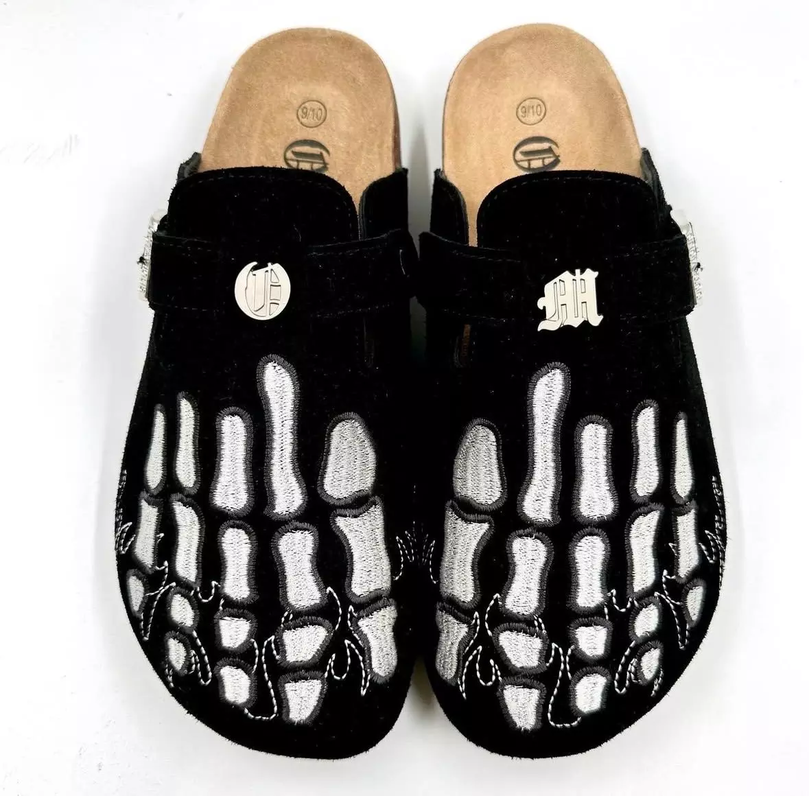 Octavious Marks Chat Noir "Black/White" Unisex Clog