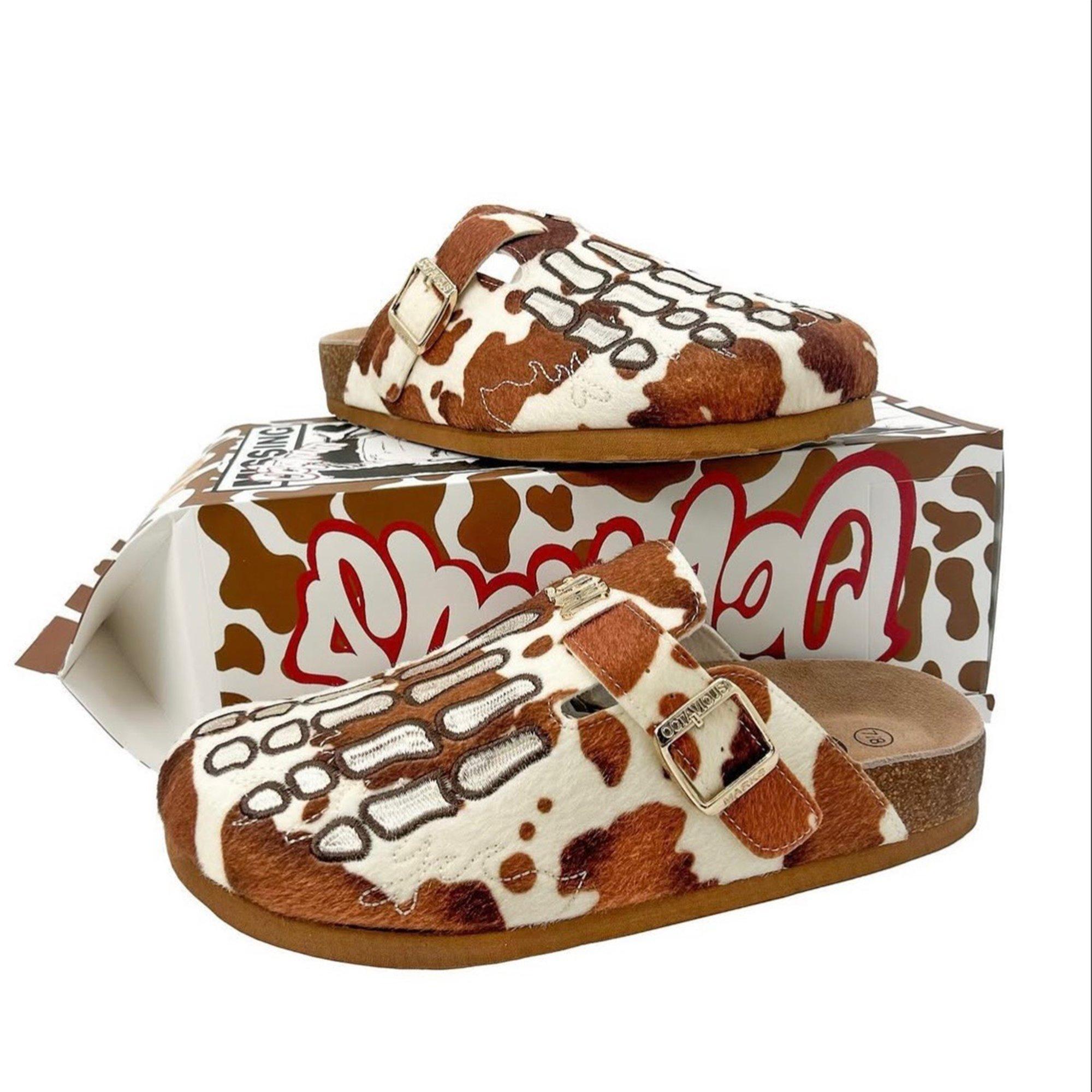 Octavious Marks Montbeliarde "Brown/White" Unisex Clog - BROWN/WHITE Thumbnail View 3