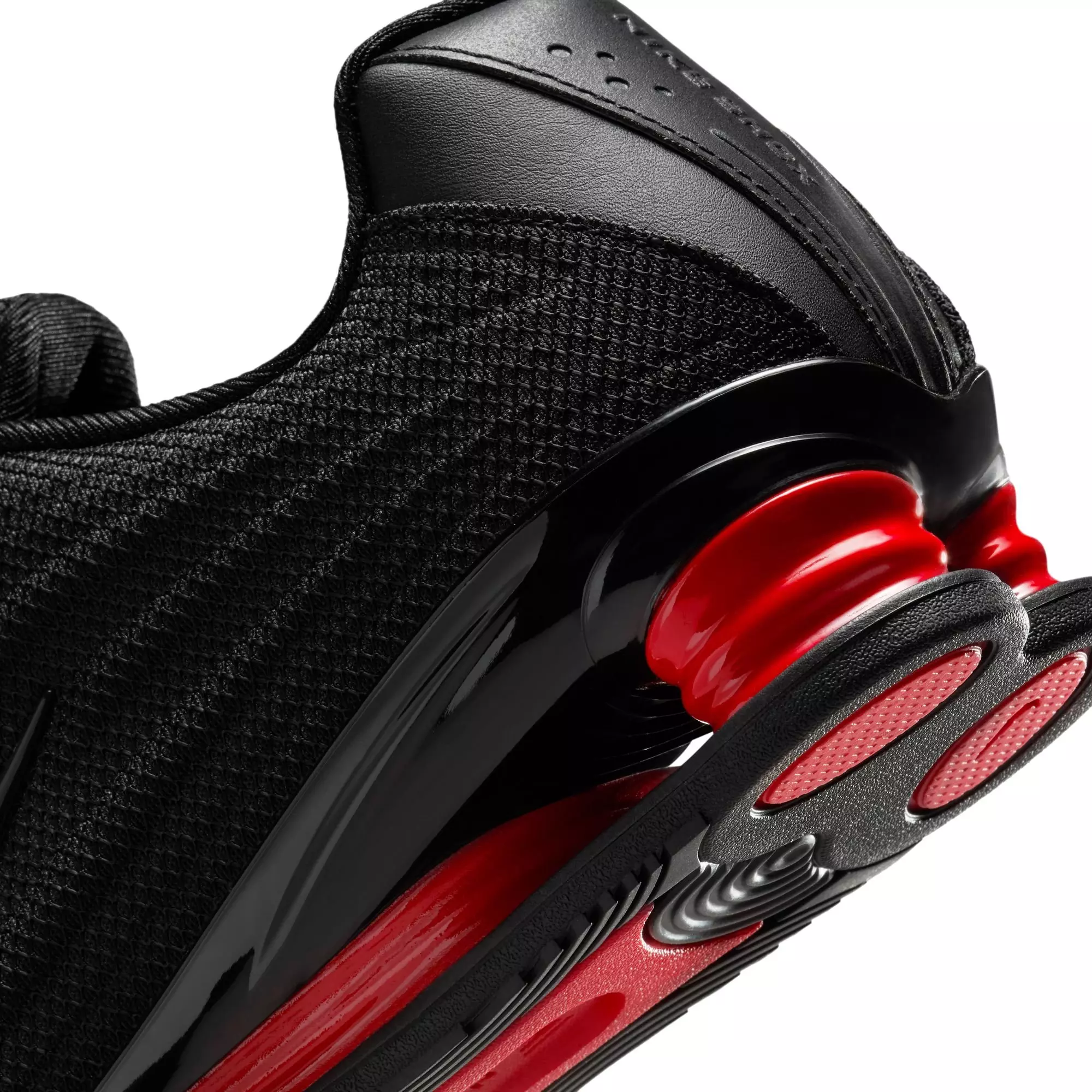 Nike Shox Z "Black/University Red" Women's Shoe - BLACK