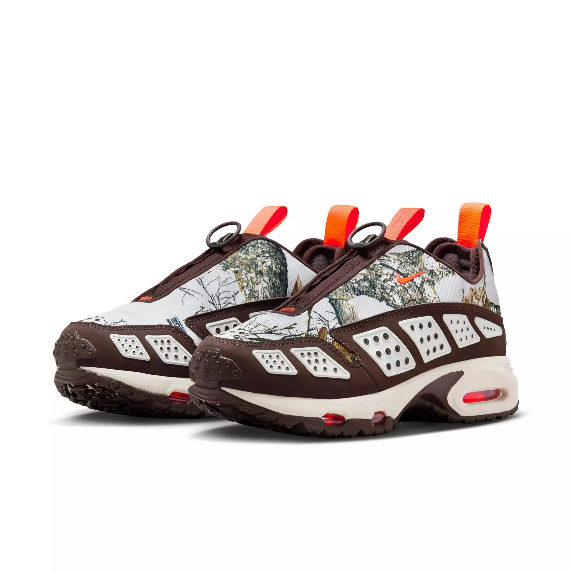 Nike Air Max SNDR "Lt Orewood Brn/Hyper Crimson" Women's Shoe - CAMOUFLAGE