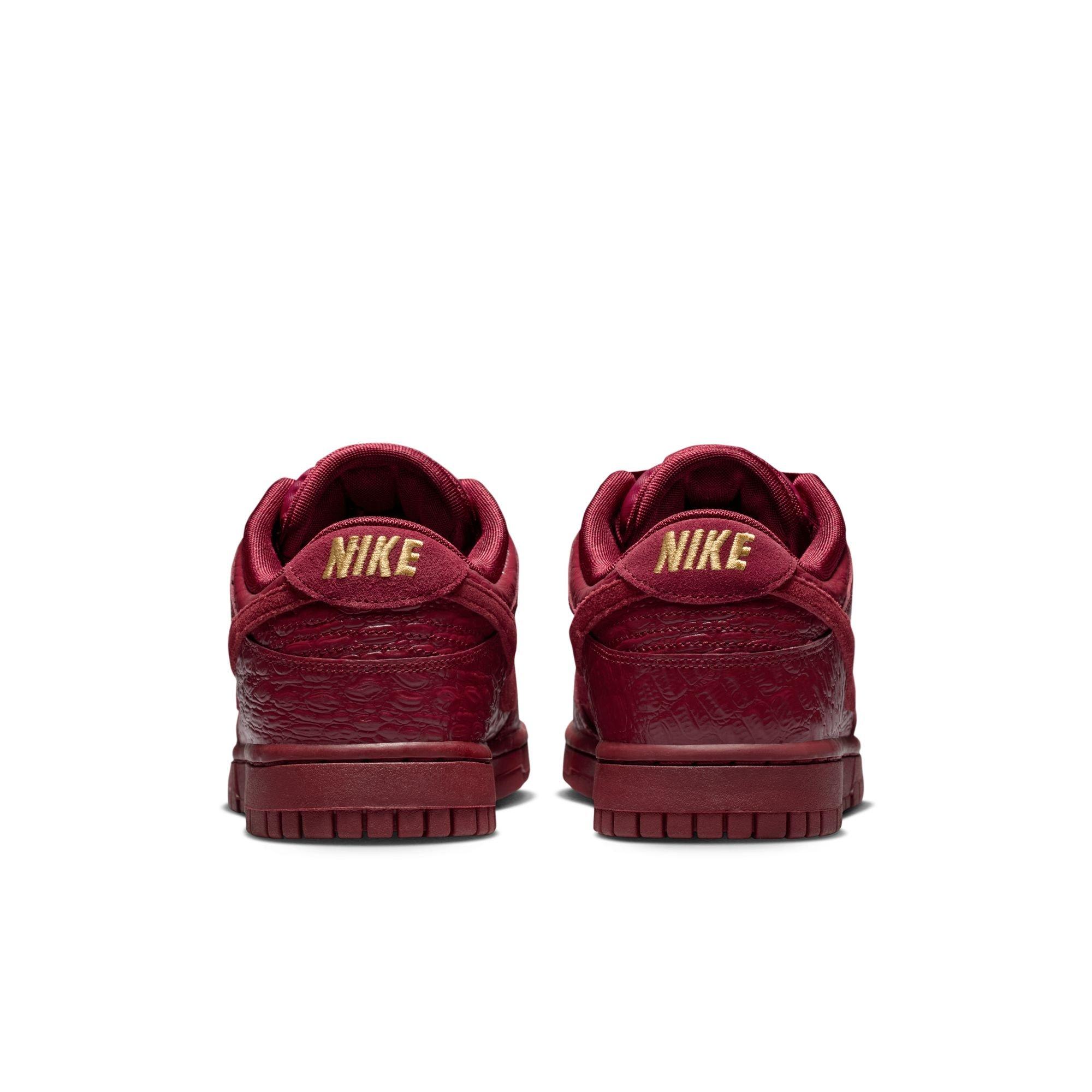 Nike Dunk Low "Red Croc" Women's Shoe - TEAM RED/METALLIC GOLD Thumbnail View 8