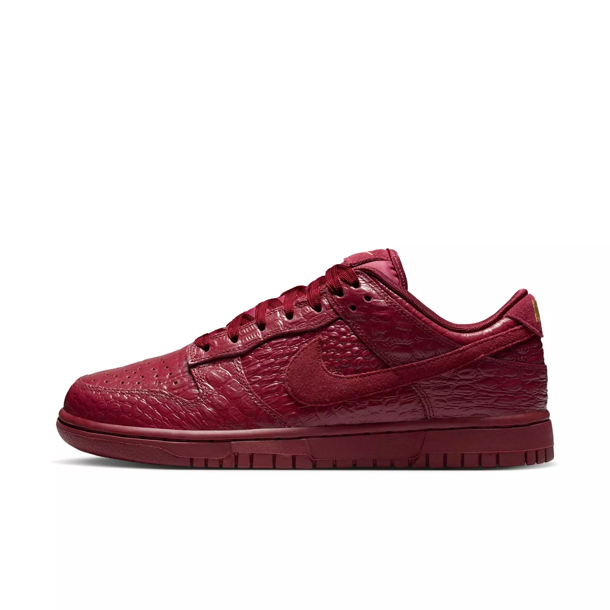 Nike Dunk Low "Red Croc" Women's Shoe - TEAM RED/METALLIC GOLD