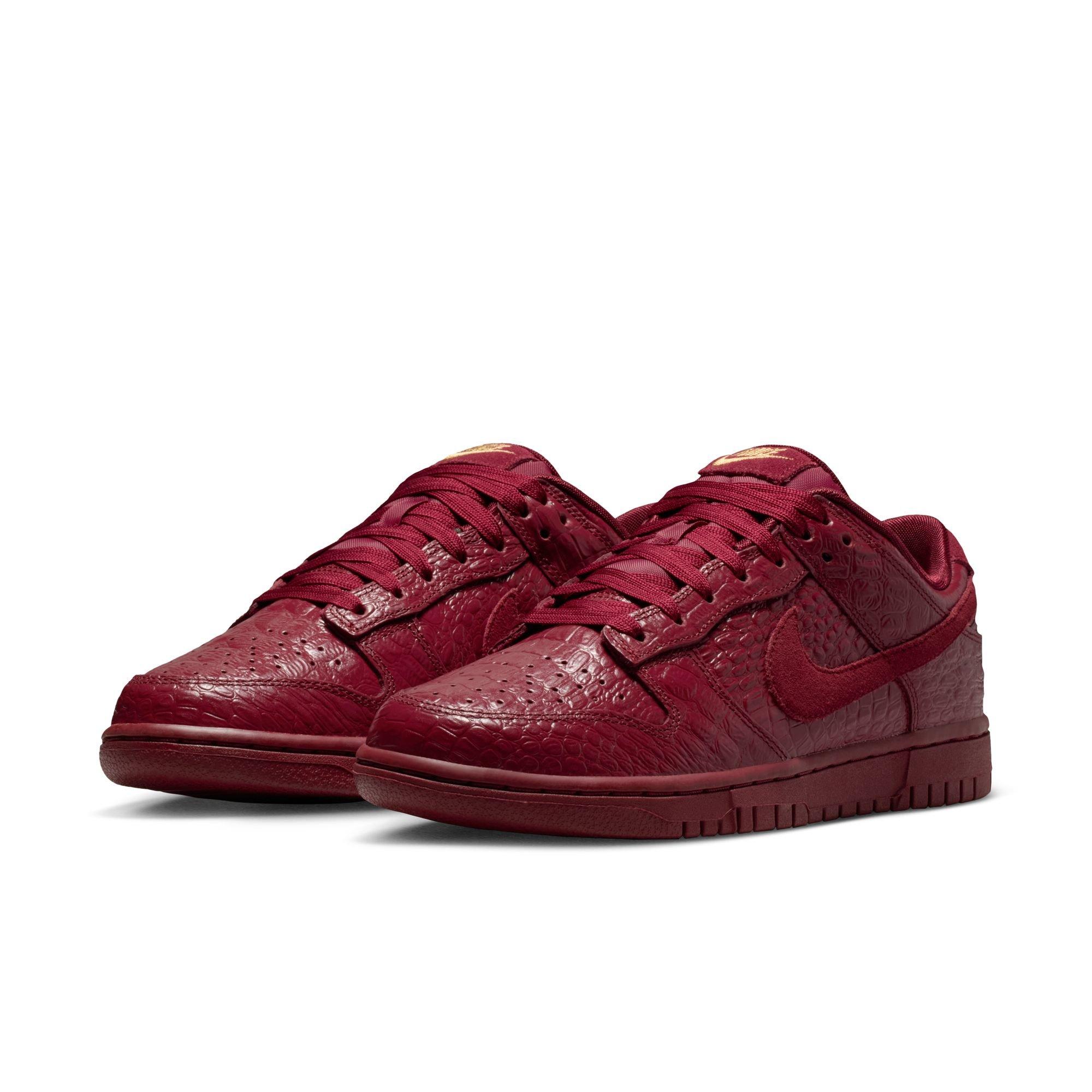Nike Dunk Low "Red Croc" Women's Shoe - TEAM RED/METALLIC GOLD Thumbnail View 3