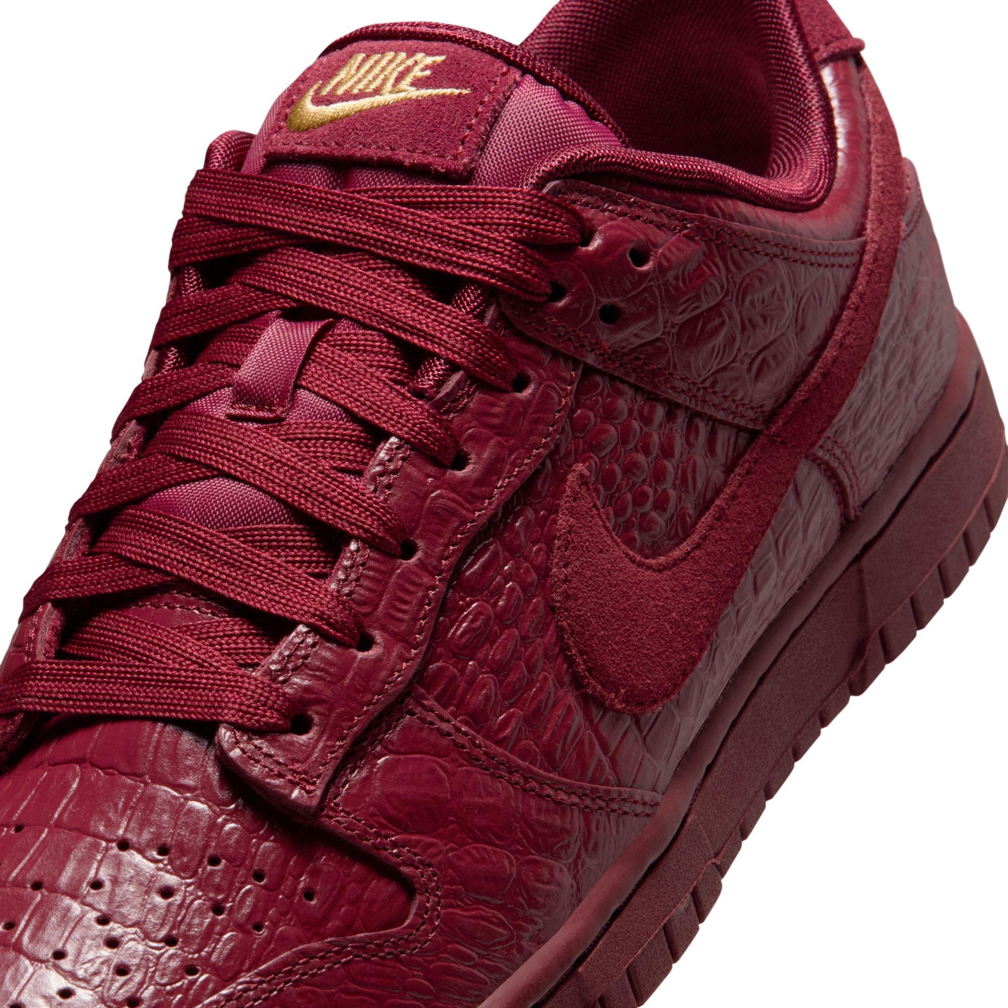 Nike Dunk Low "Red Croc" Women's Shoe - TEAM RED/METALLIC GOLD Thumbnail View 4