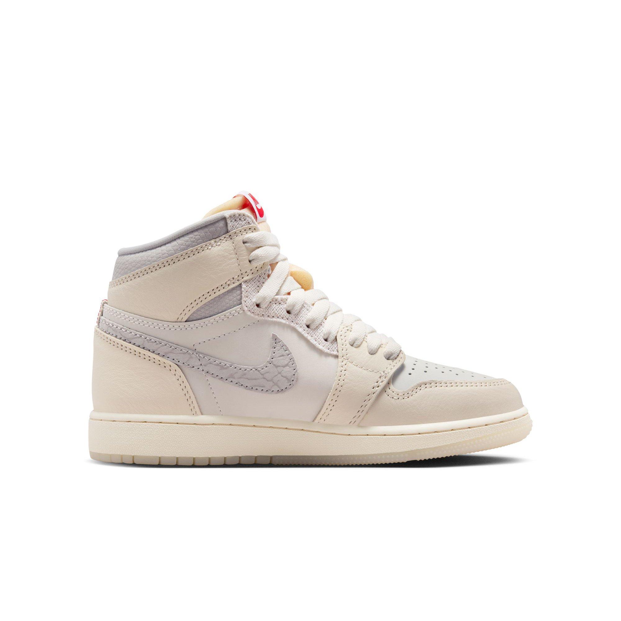 Jordan 1 Retro High OG "Elephant Swoosh" Preschool Kids' Shoe - SAIL/UNIVERSITY RED/PALE IVORY Thumbnail View 3