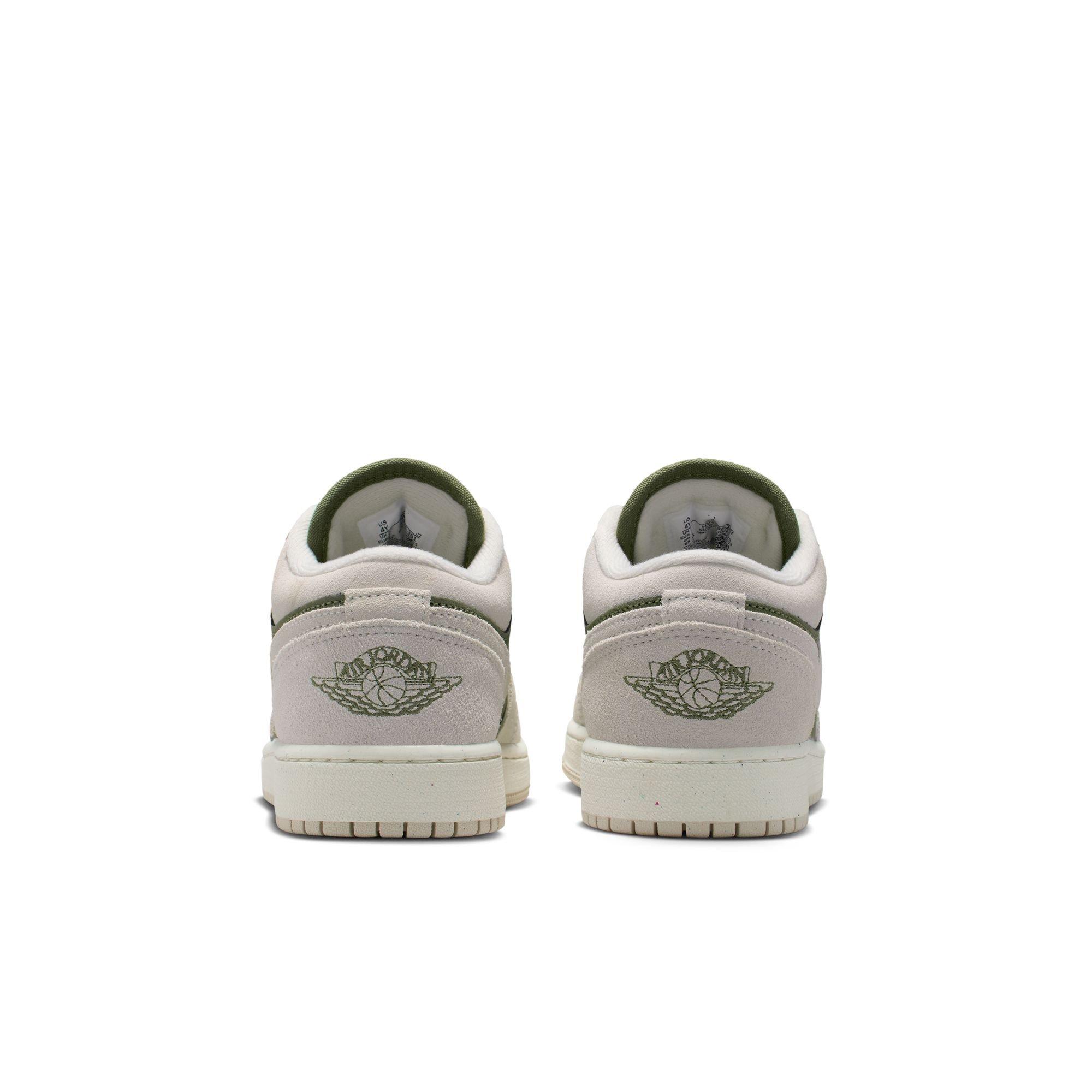 Jordan 1 Low SE Grade School Boys' "Medium Olive/Lt Orewood Brn" Shoe