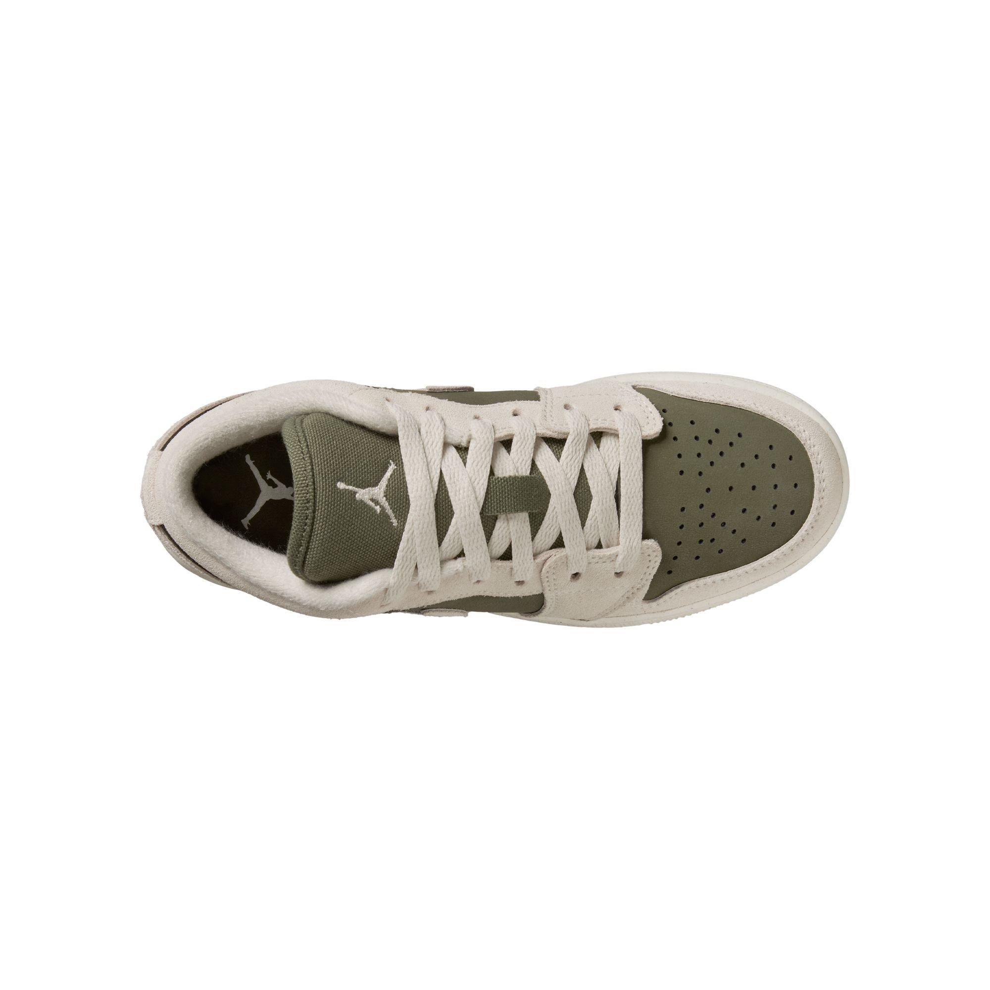 Jordan 1 Low SE Grade School Boys' "Medium Olive/Lt Orewood Brn" Shoe