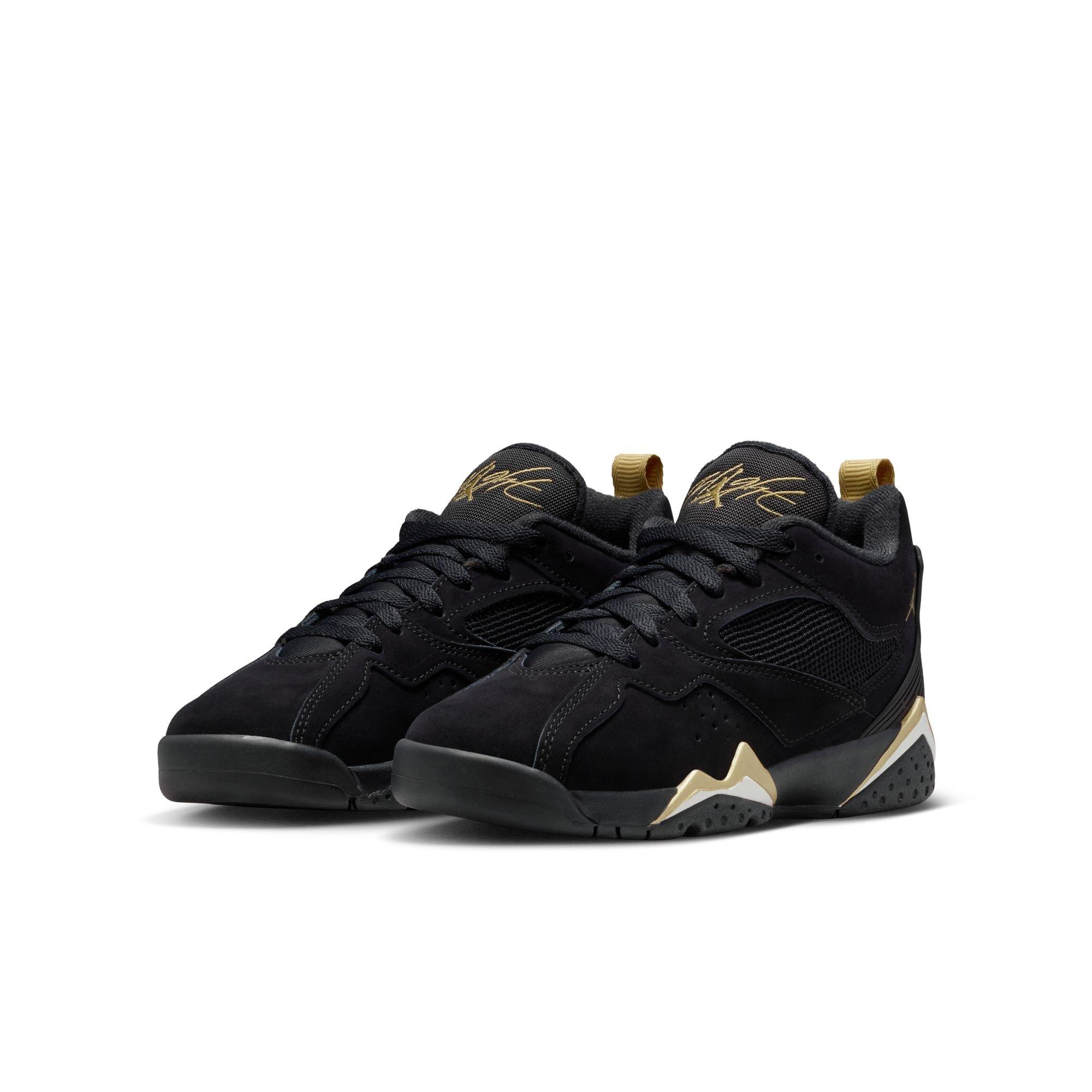Jordan MVP 92 Grade School Boys' "Black/Metallic Gold/Sail" Shoe