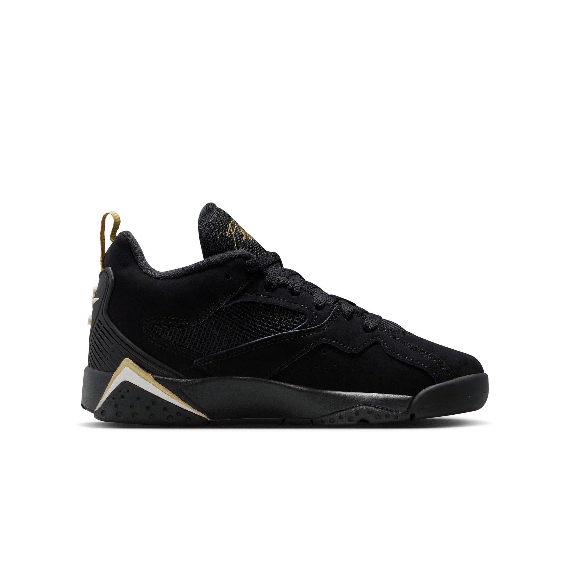 Jordan MVP 92 Grade School Boys' "Black/Metallic Gold/Sail" Shoe