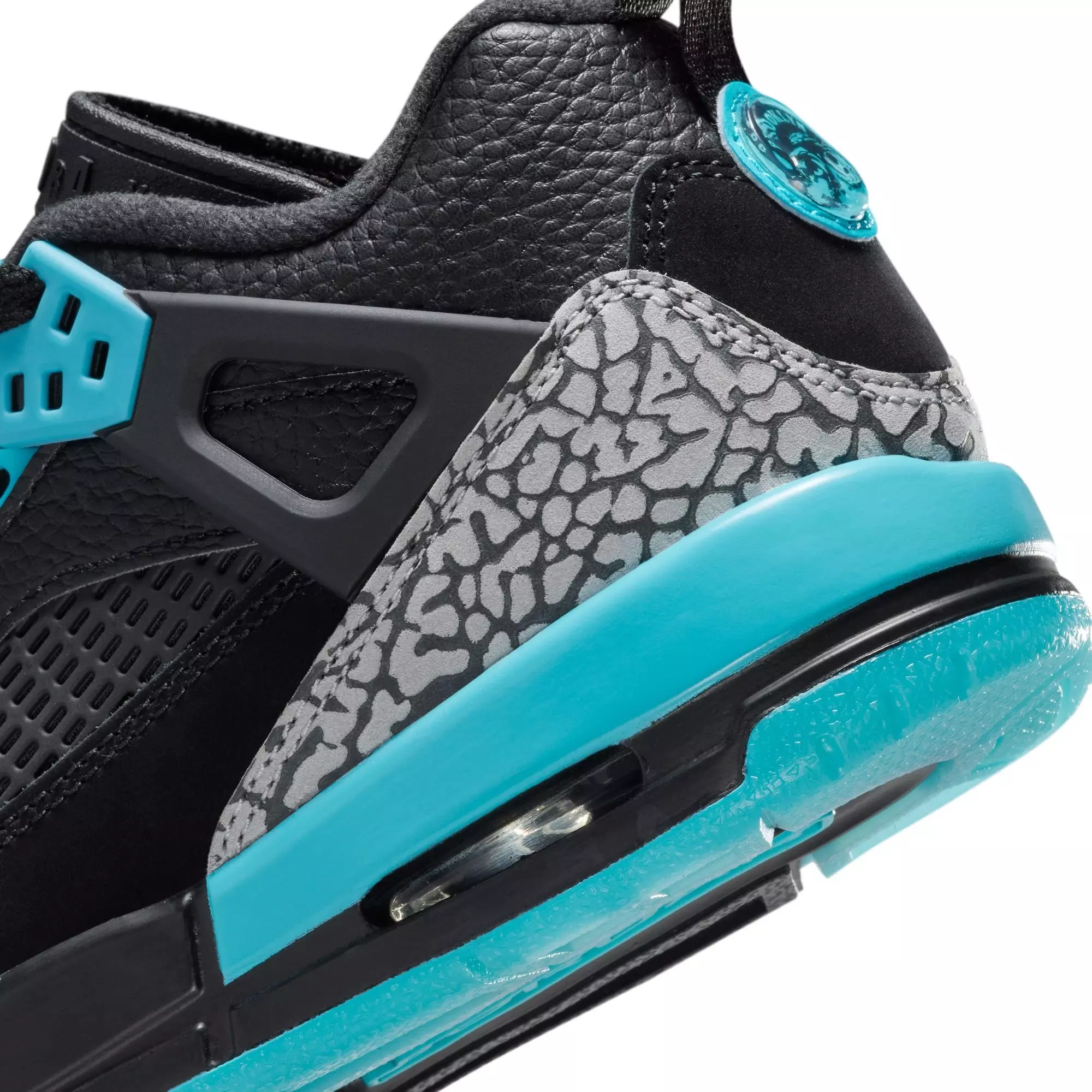 Jordan Spizike Low "Black/Wolf Grey/Gamma Blue" Grade School Boys' Shoe - BLACK/BLUE