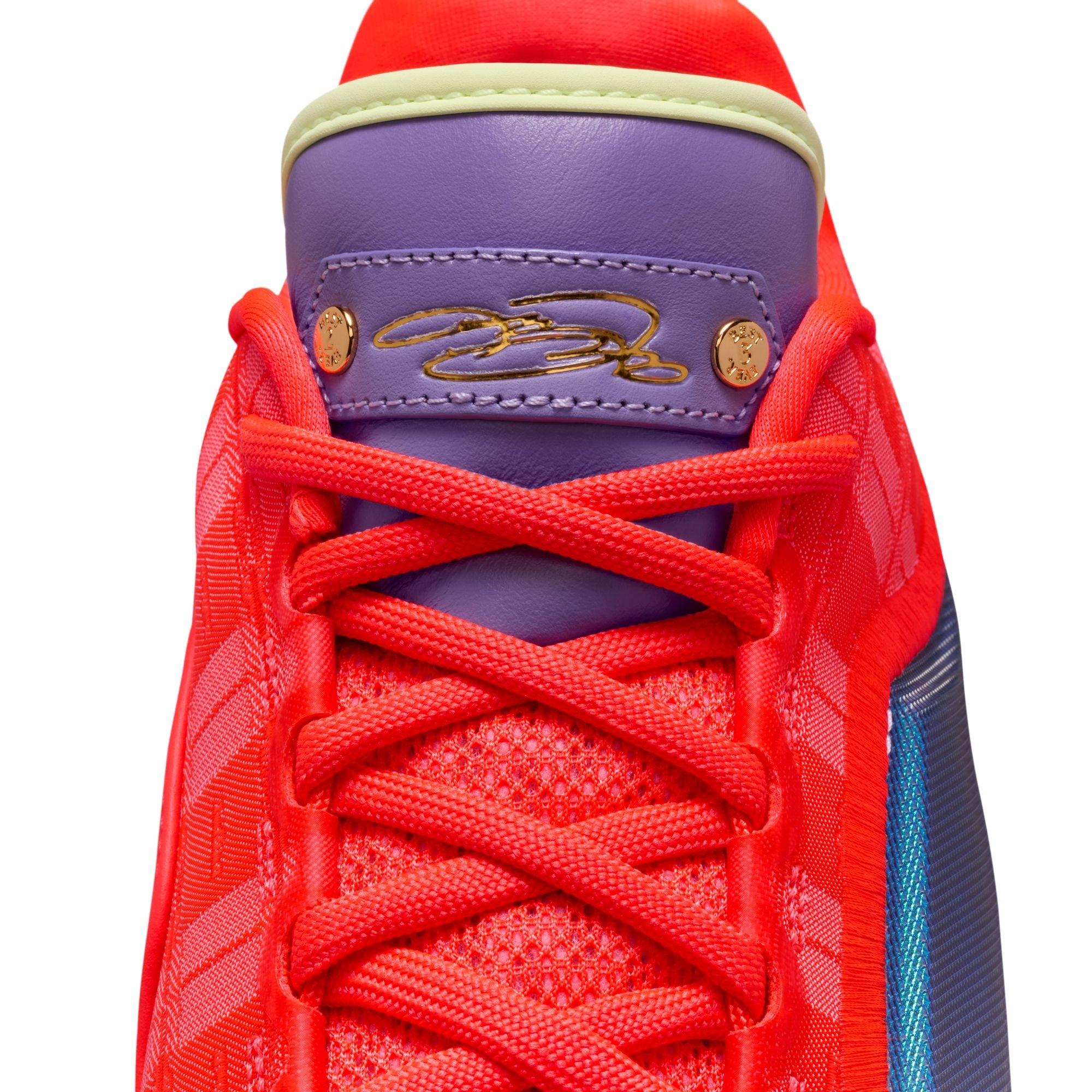 Nike LeBron XXIII "Stocking Stuffer" Men's Basketball Shoe - RED Thumbnail View 7