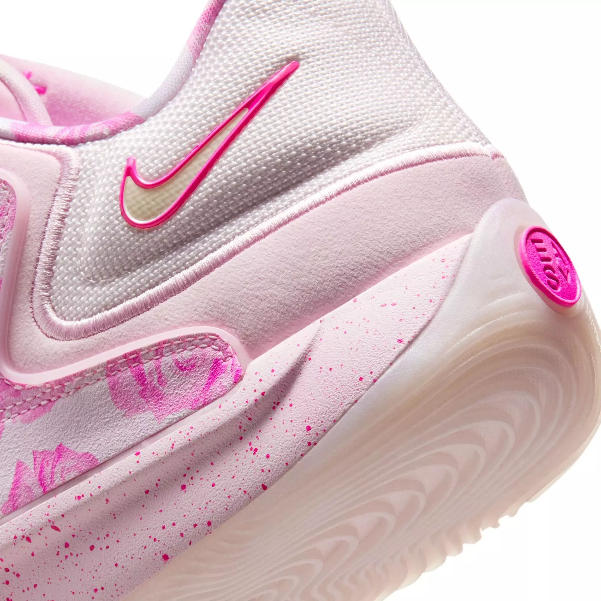 Nike KD18 "Aunt Pearl" Men's Basketball Shoe - PEARL PINK/LASER FUCHSIA/TULIP PINK