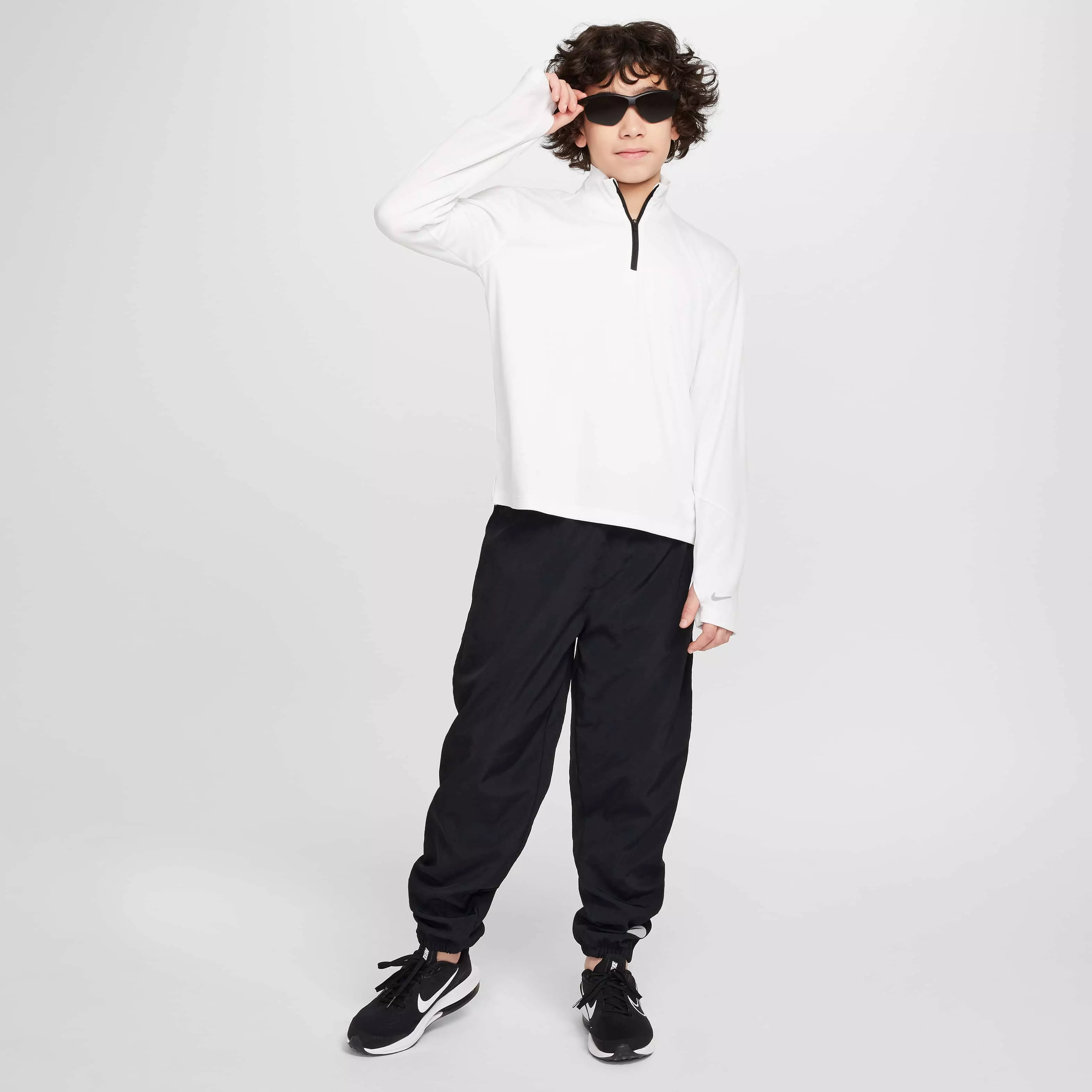 Nike Big Boys' Multi Dri-FIT UV Long-Sleeve 1/2-Zip Top - WHITE