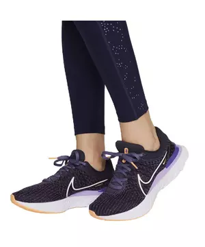 Nike Fast Mid Rise 7/8 Graphic Leggings With Pockets