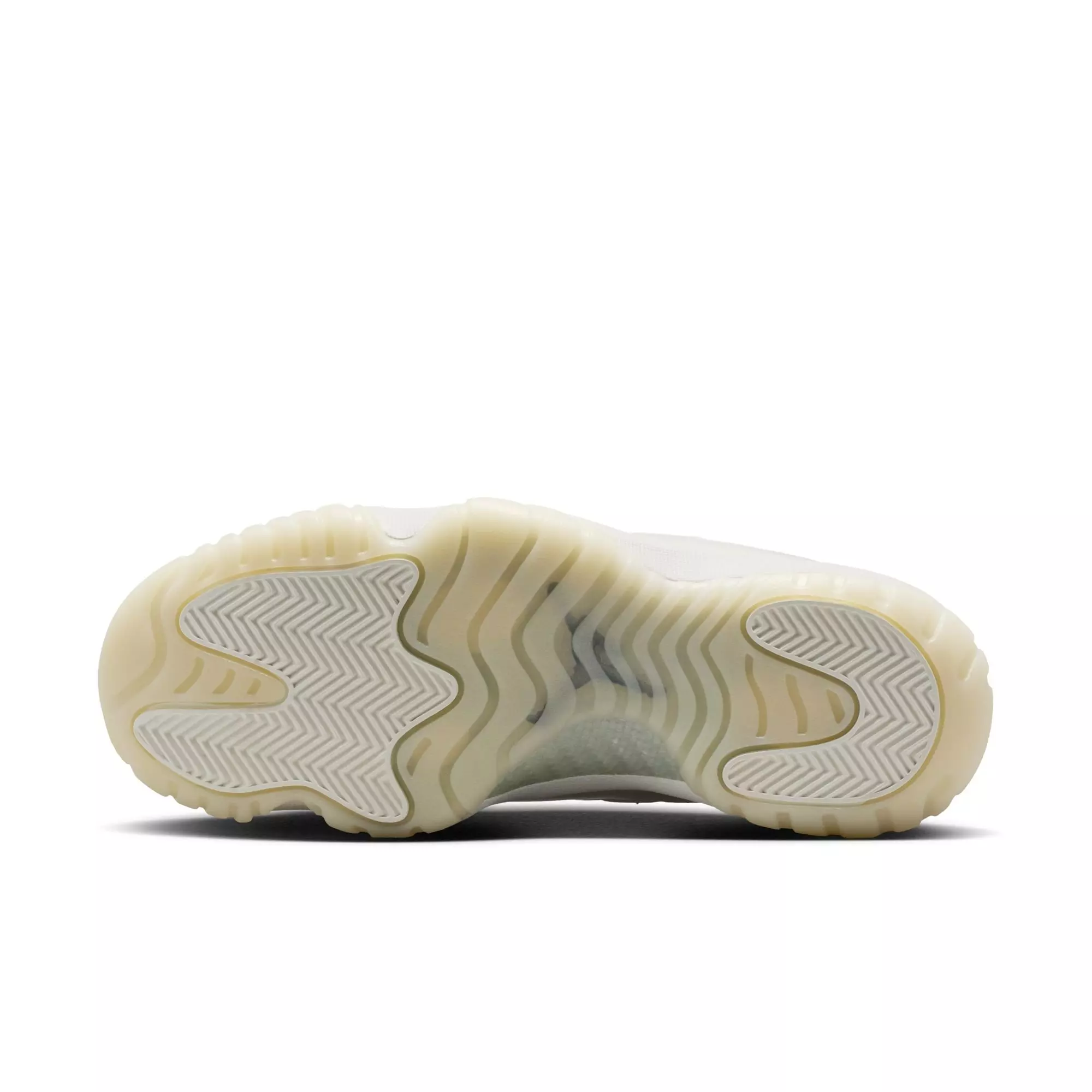 Jordan 11 Retro "Pearl" Women's Shoe​ - SAIL/PEARL GREY/METALLIC SILVER