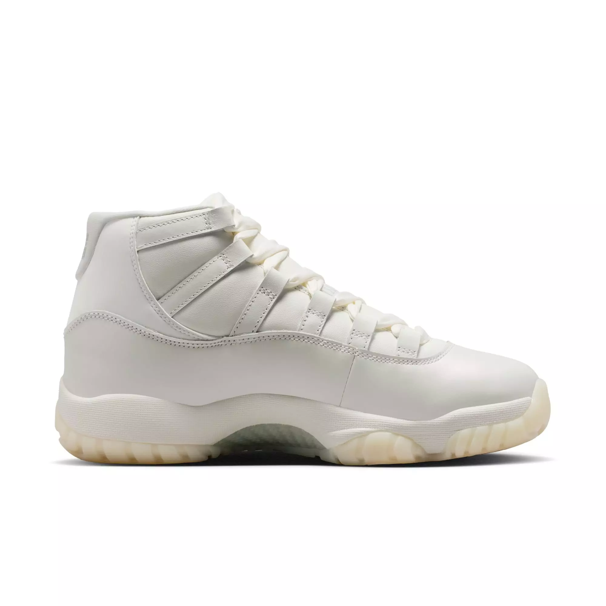 Jordan 11 Retro "Pearl" Women's Shoe​ - SAIL/PEARL GREY/METALLIC SILVER