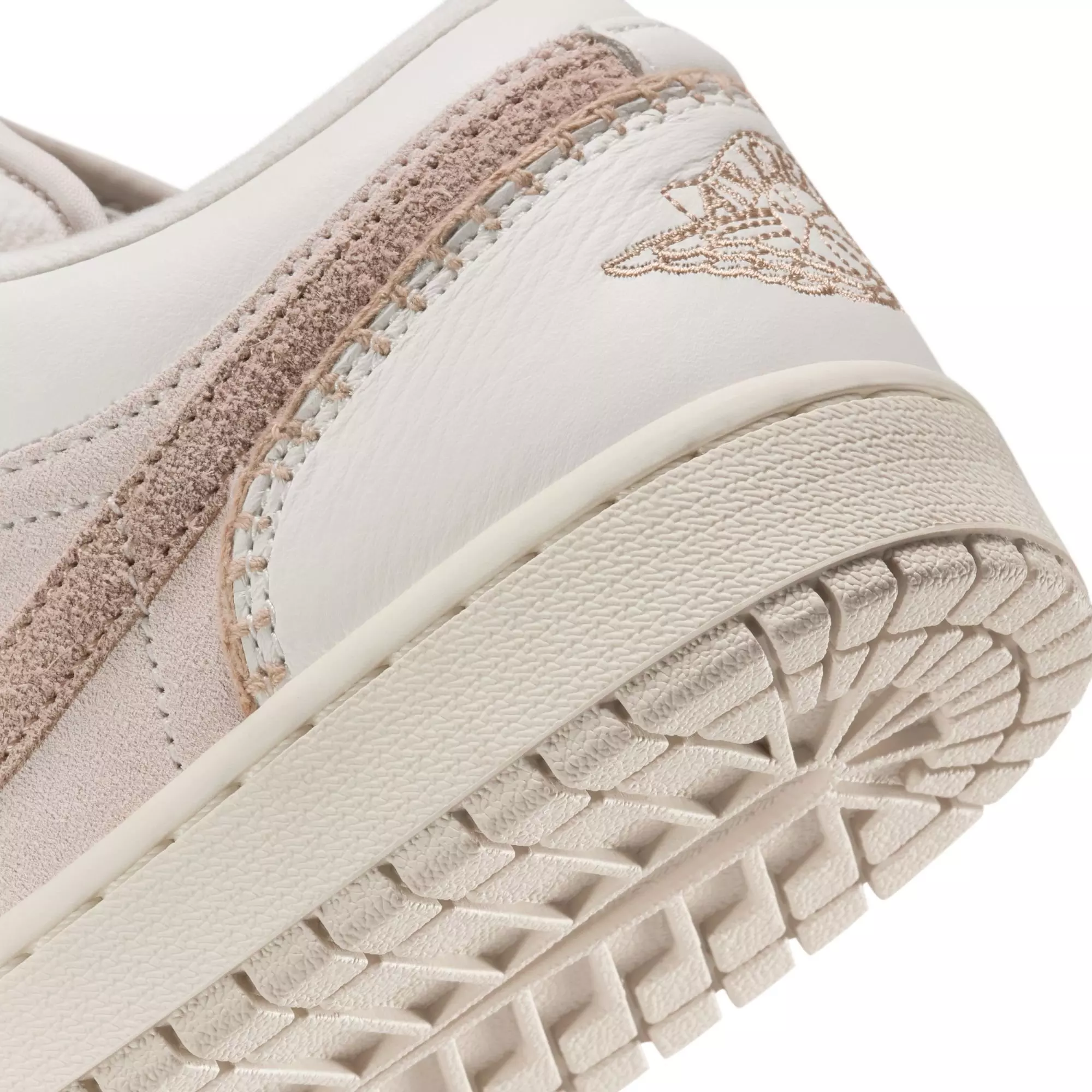 Jordan 1 Low SE "Lt Orewood Brn/Sail/Hemp" Women's Shoe - TAN