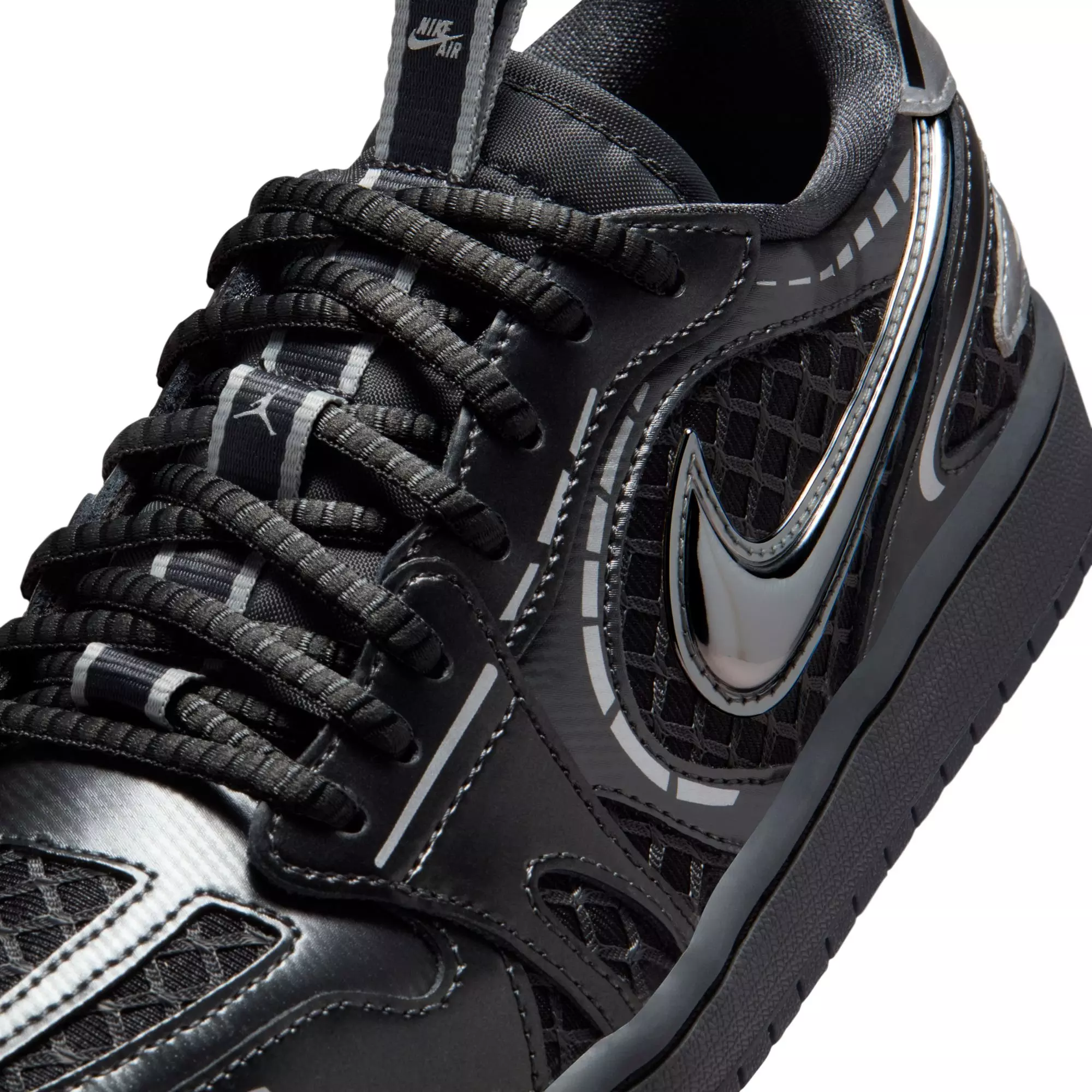 Jordan 1 Low Method of Make "Black/Metallic Silver/White/Anthracite" Women's Shoe - BLACK/SILVER