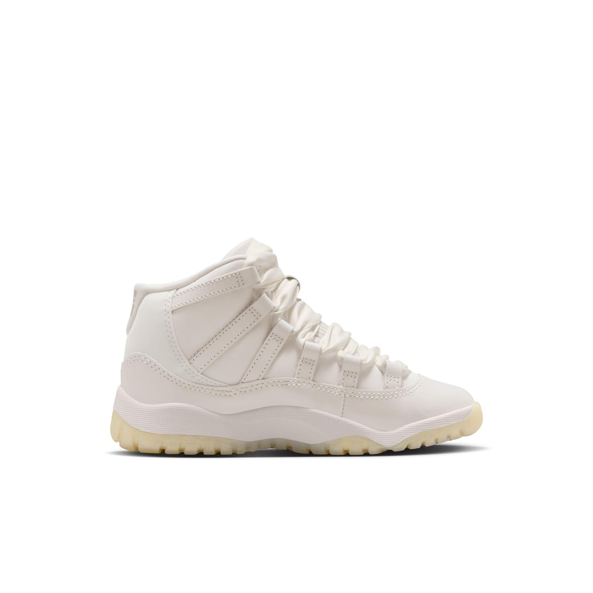 Jordan 11 Retro Preschool Girls' "Pearl" Shoe​