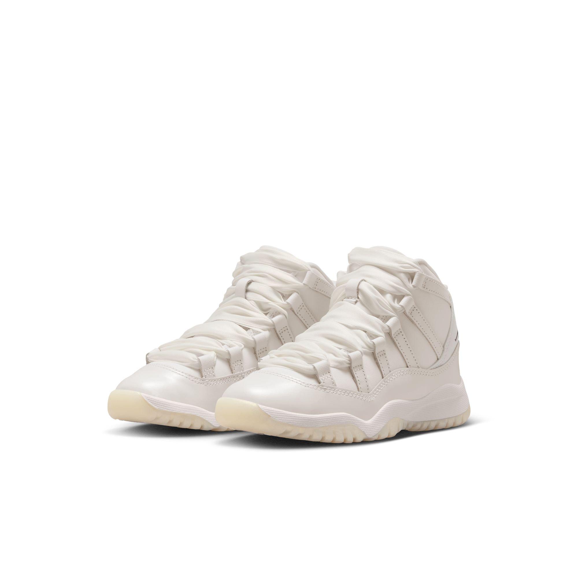 Jordan 11 Retro Preschool Girls' "Pearl" Shoe​