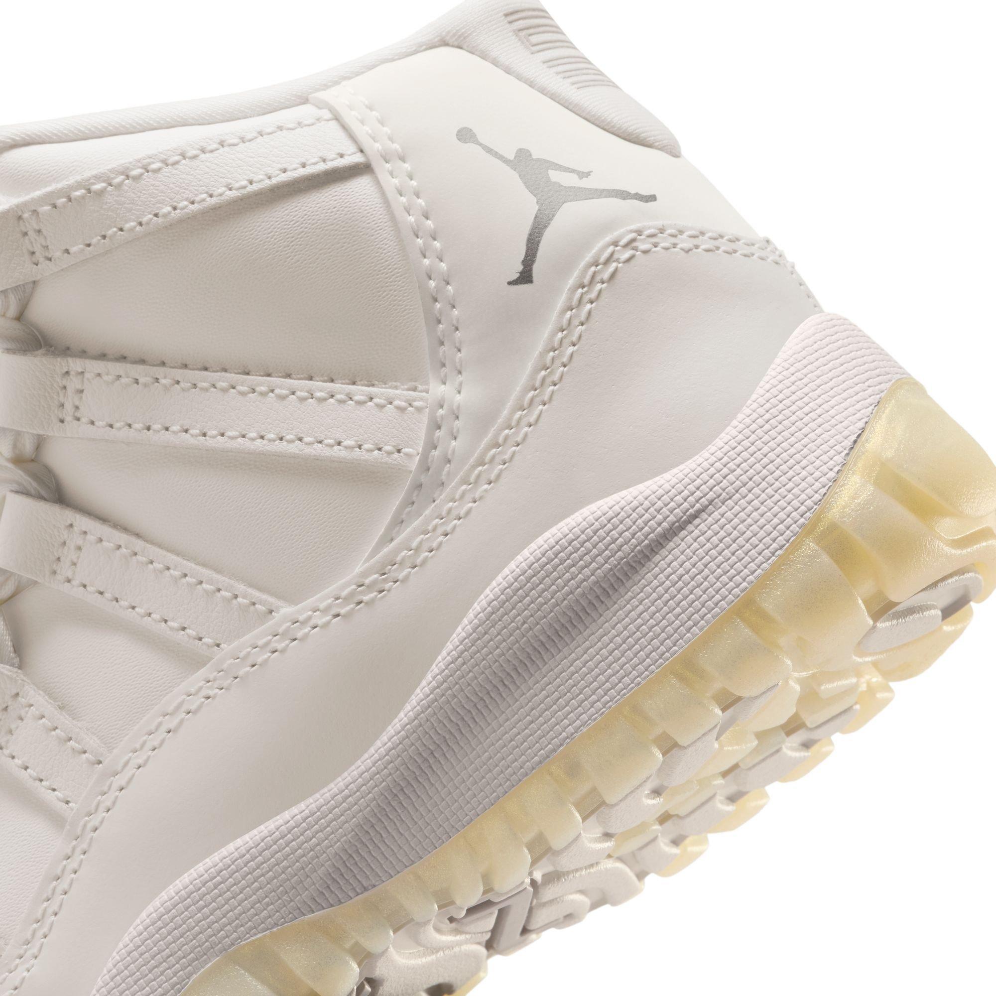 Jordan 11 Retro Preschool Girls' "Pearl" Shoe​
