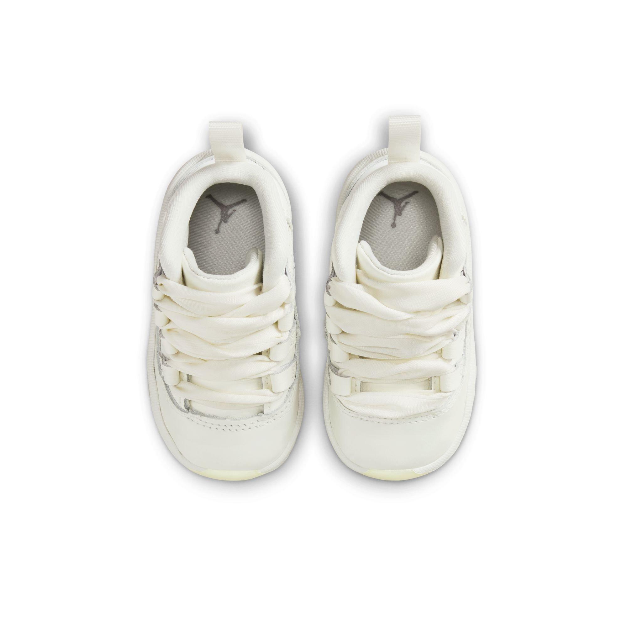 Jordan 11 Retro Toddler Girls' "Pearl" Shoe​