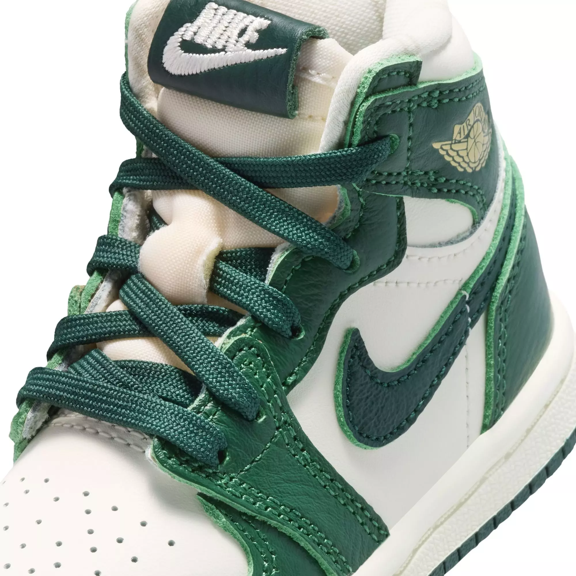 Jordan 1 Retro High OG "Pro Green" Toddler Girl's Shoe