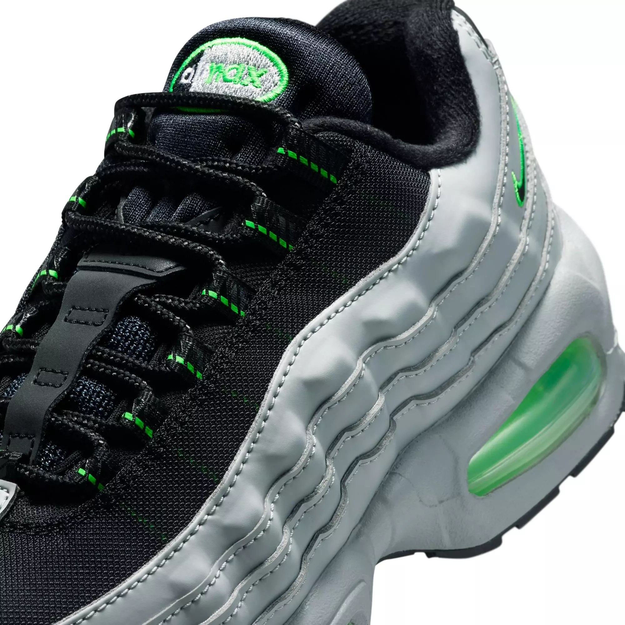 Nike Air Max 95 "Lt Smoke Grey/Black/Green Strike/White" Grade School Boys' Shoe - GREY/GREEN